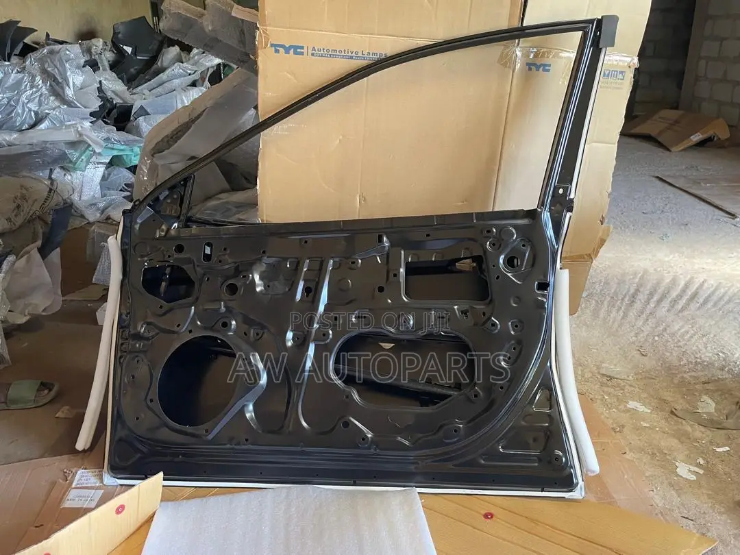 Hyundai Elantra 2017-2019 Door Front Left