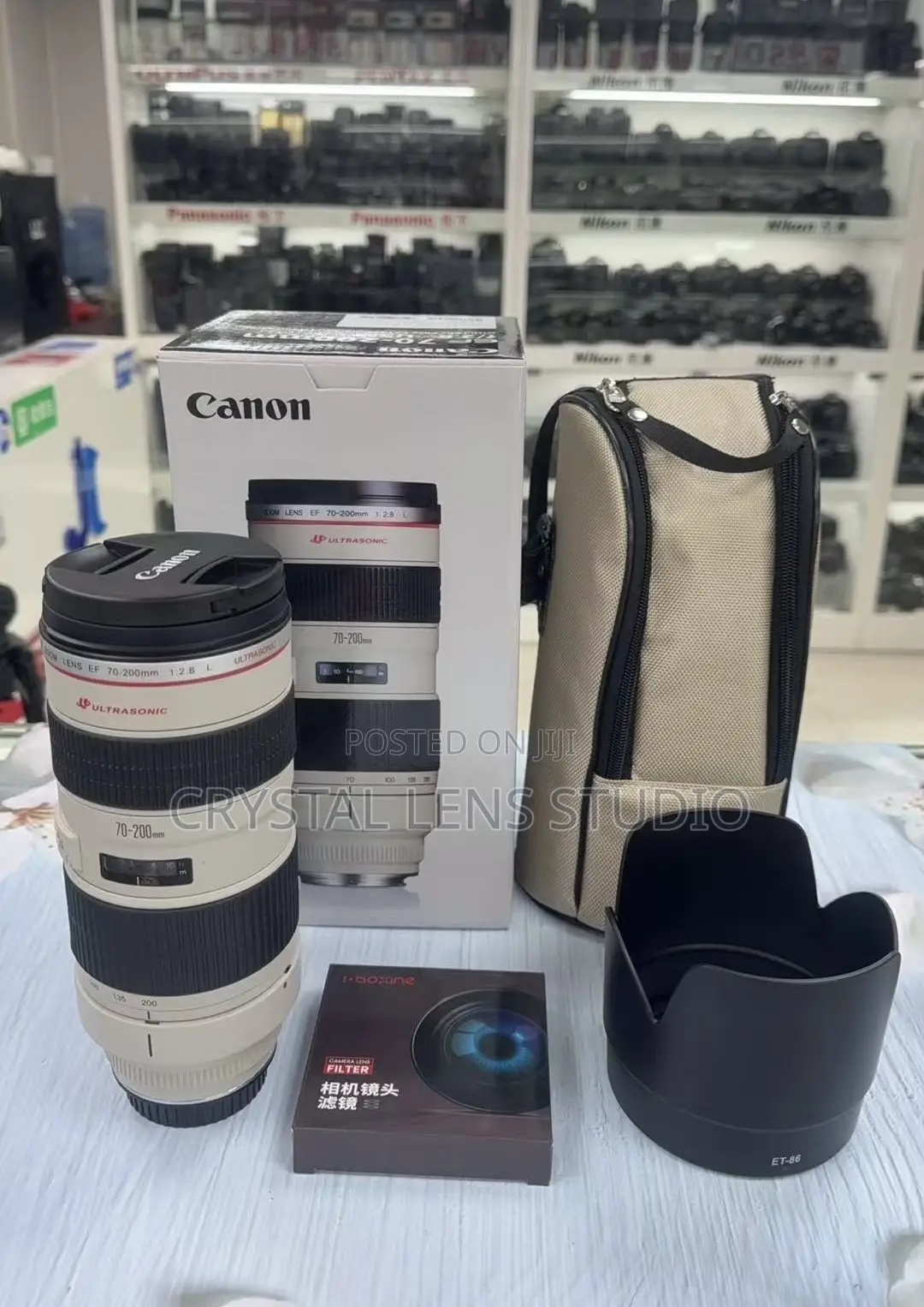 99% New Canon 70-200mm F2.8 Mark I