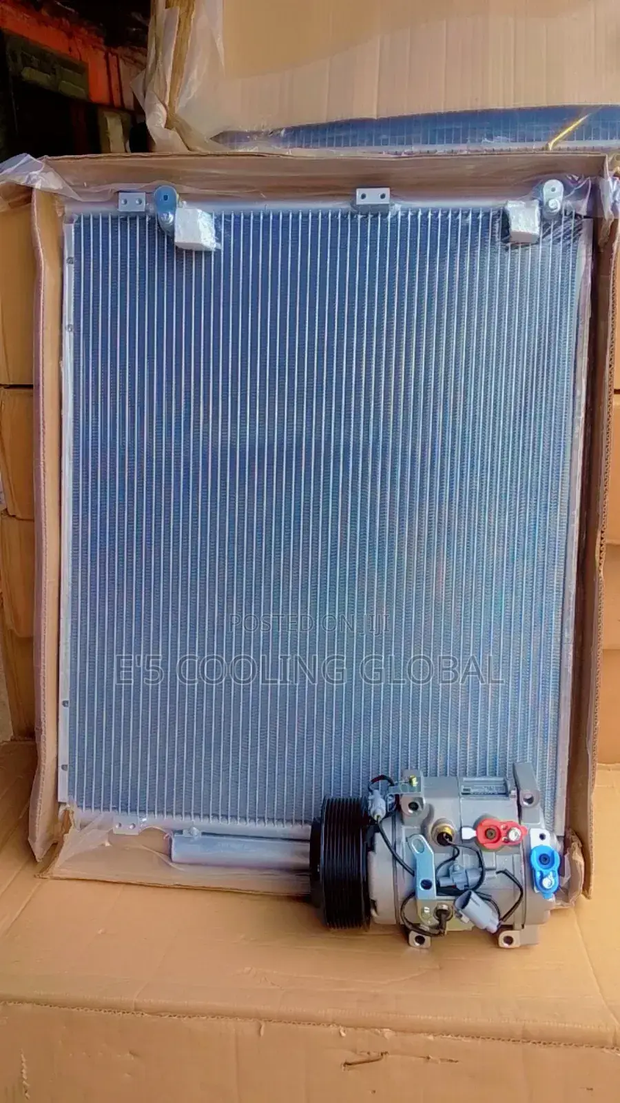 Genuine Toyota Land Cruiser V8 Condenser