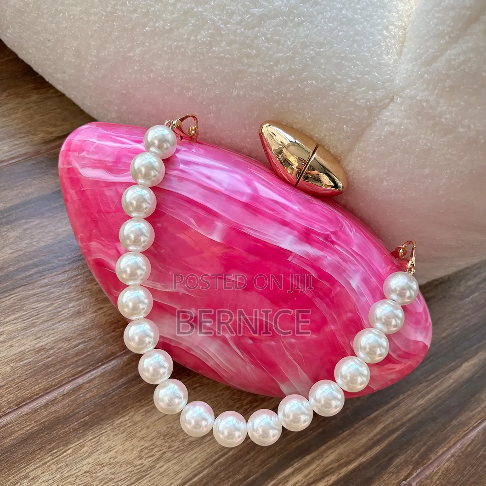 Elegant Blue Oval Clutch Bag – Stylish Unique Acryclic Design