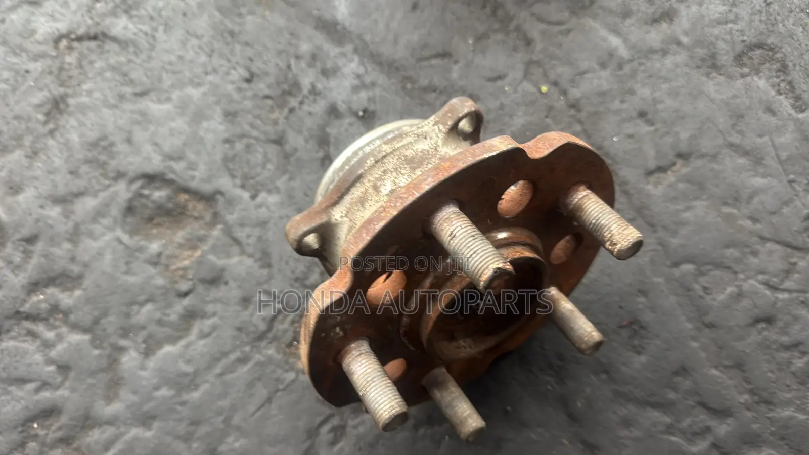 Honda Pilot 2012,2013,2014 Back Hub