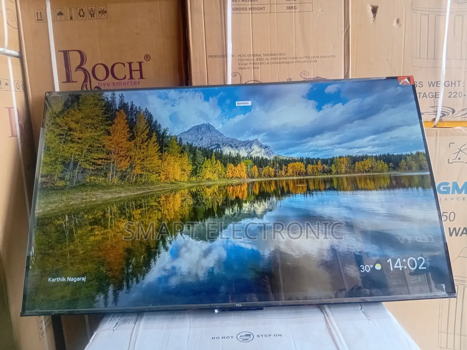 TCL 55inches Smart-Tv Link to Facebook Nextflix and Youtube TCL