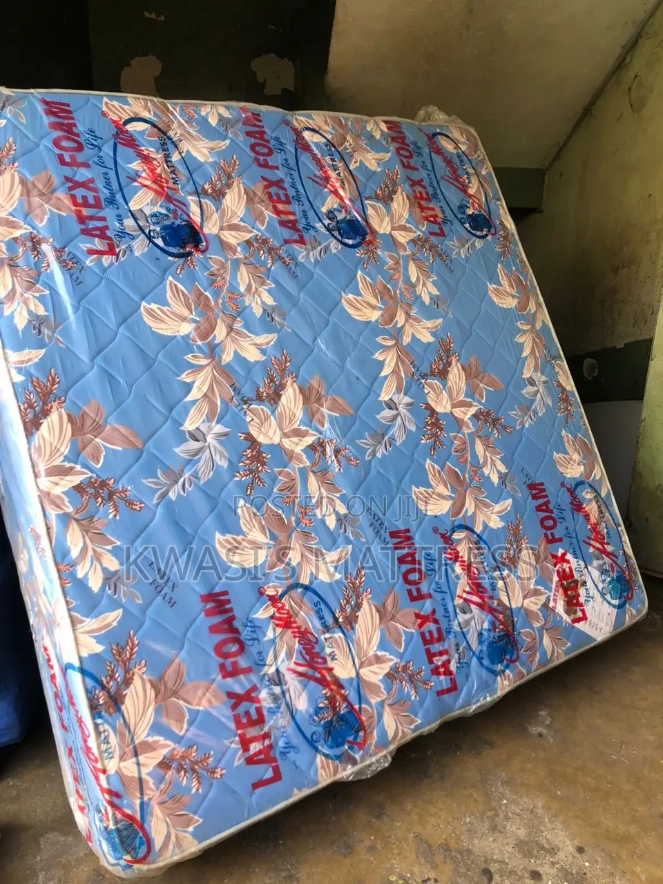 12 Inches Queen Size Mattress Latex Foam