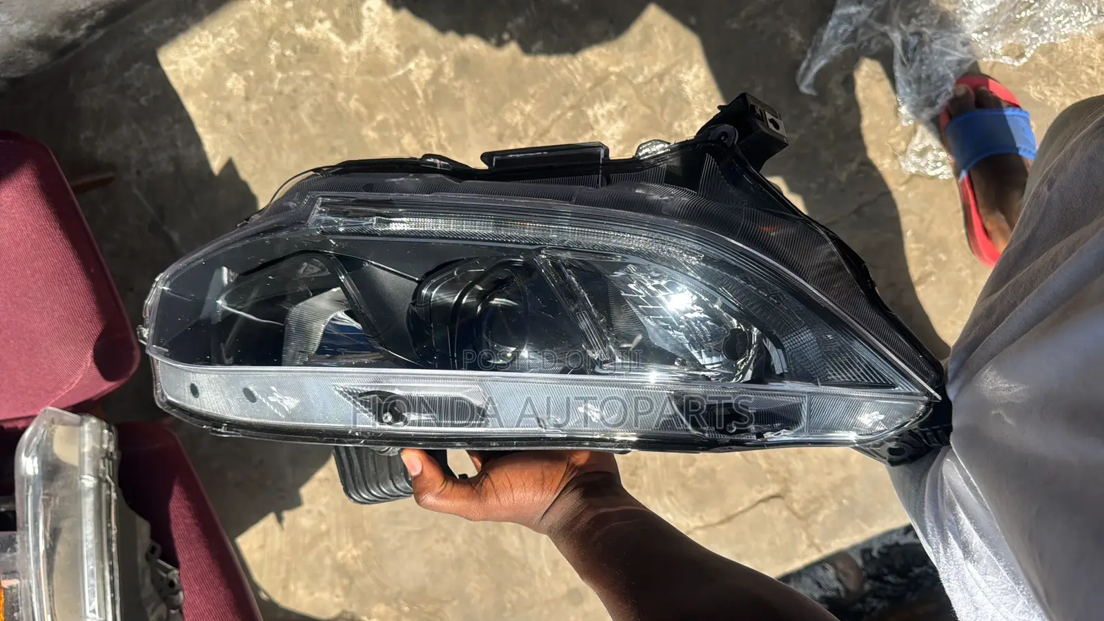 Honda Civic 2019 Headlight Light Right Black.