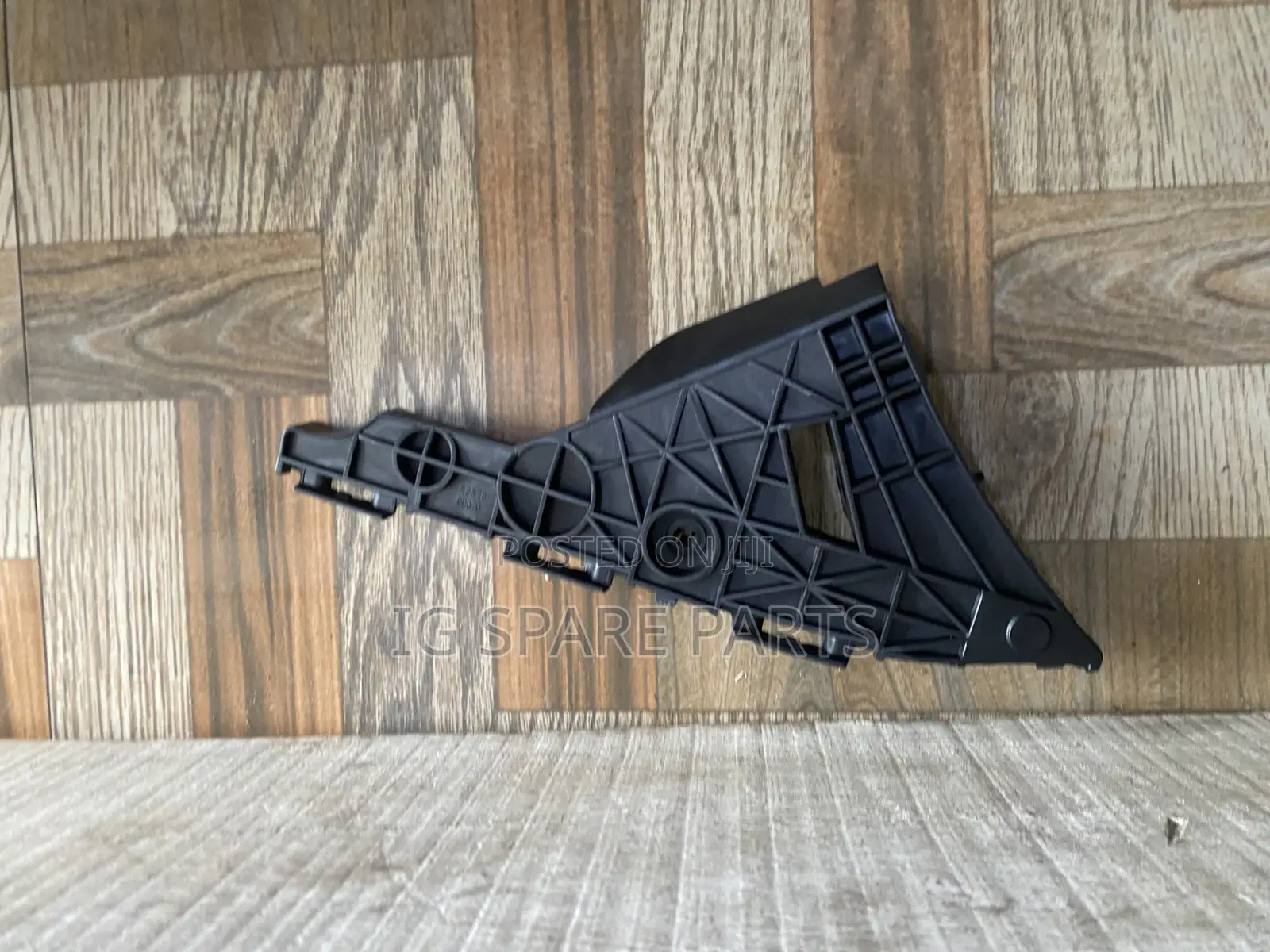 Toyota Yaris 2007-2010 Rear Bumper Bracket