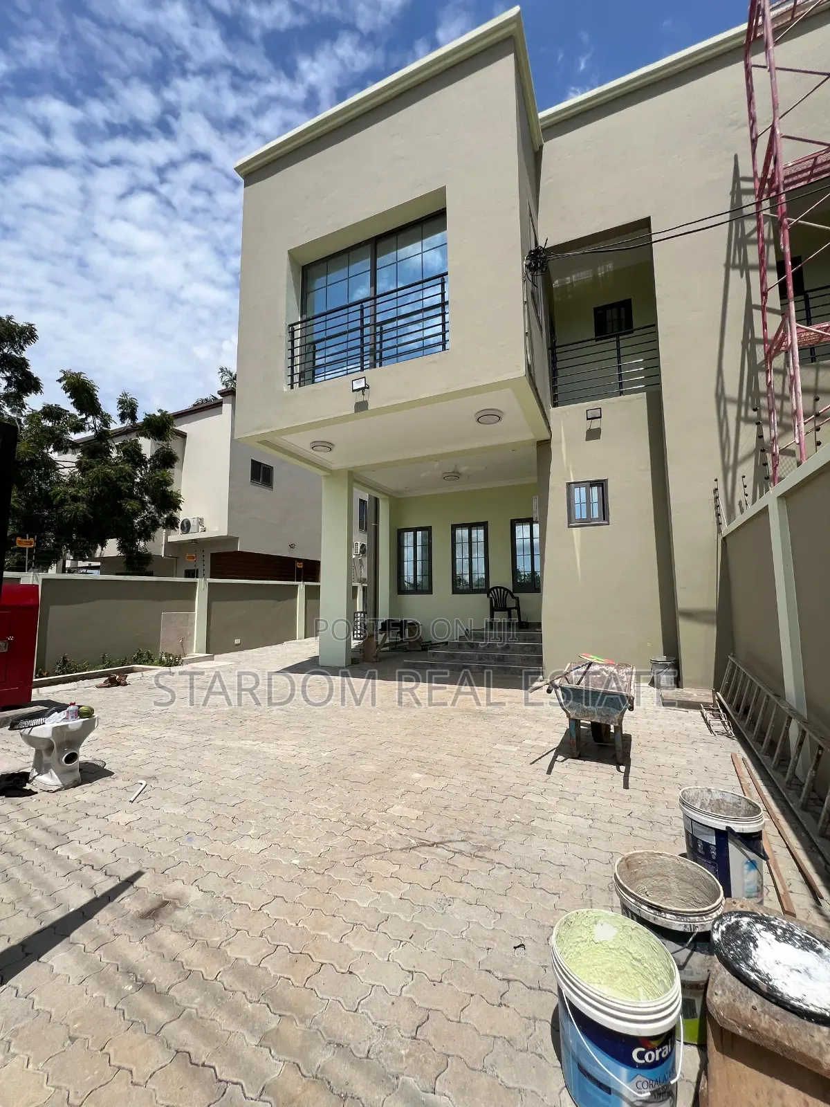 3bdrm Duplex in North Legon for rent