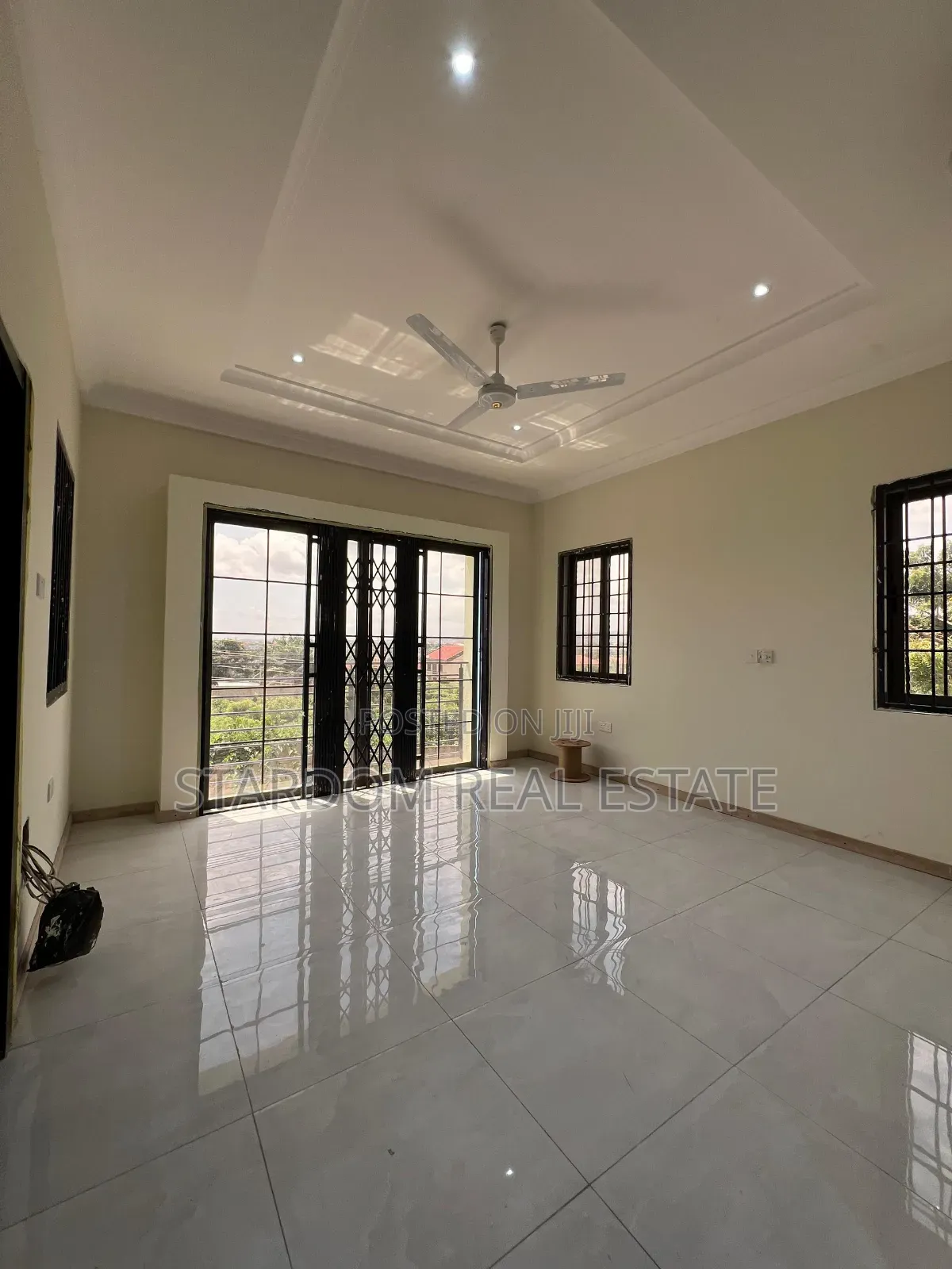 3bdrm Duplex in North Legon for rent