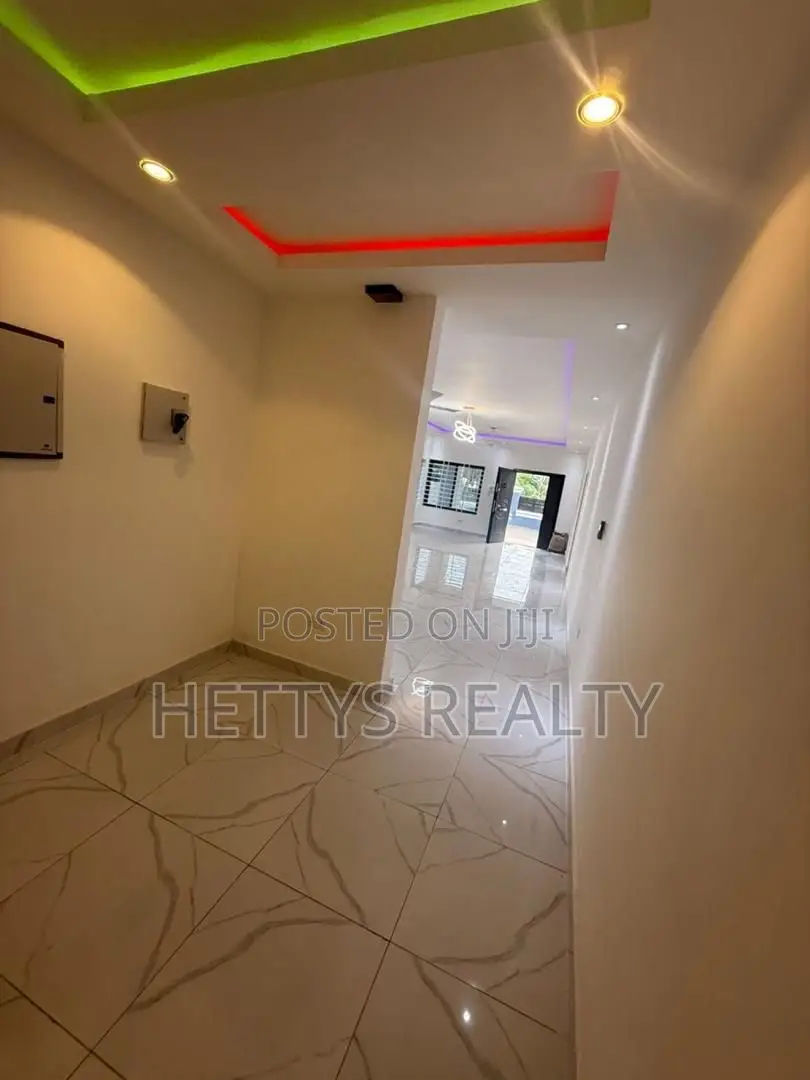 3bdrm House in Ablekuma for sale