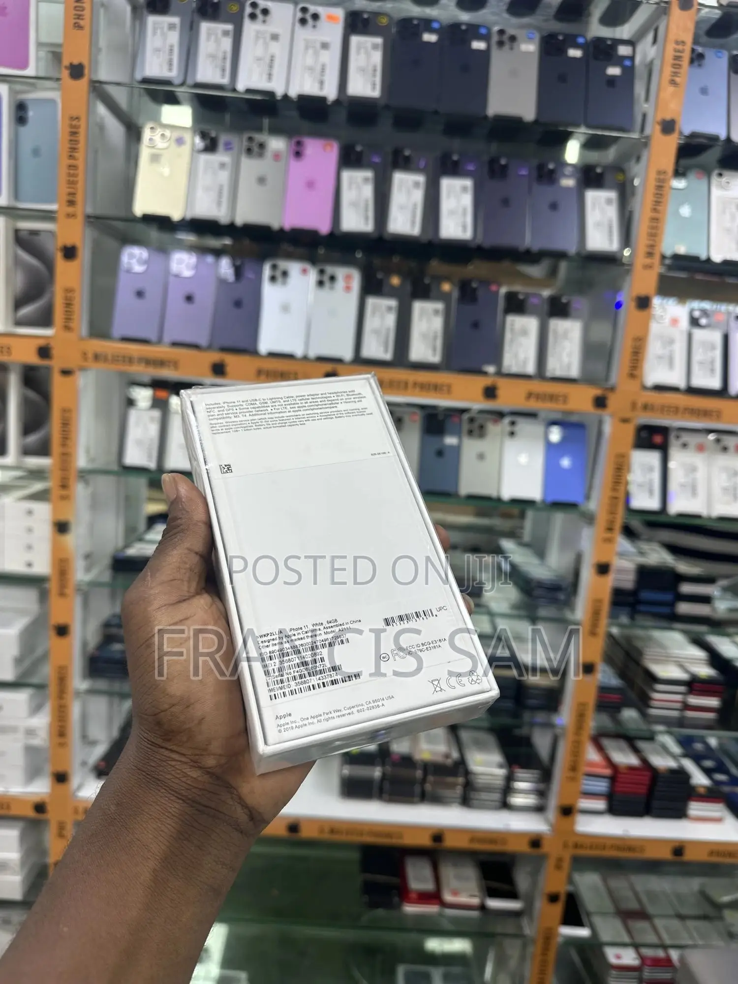 New Apple iPhone 11 64 GB White