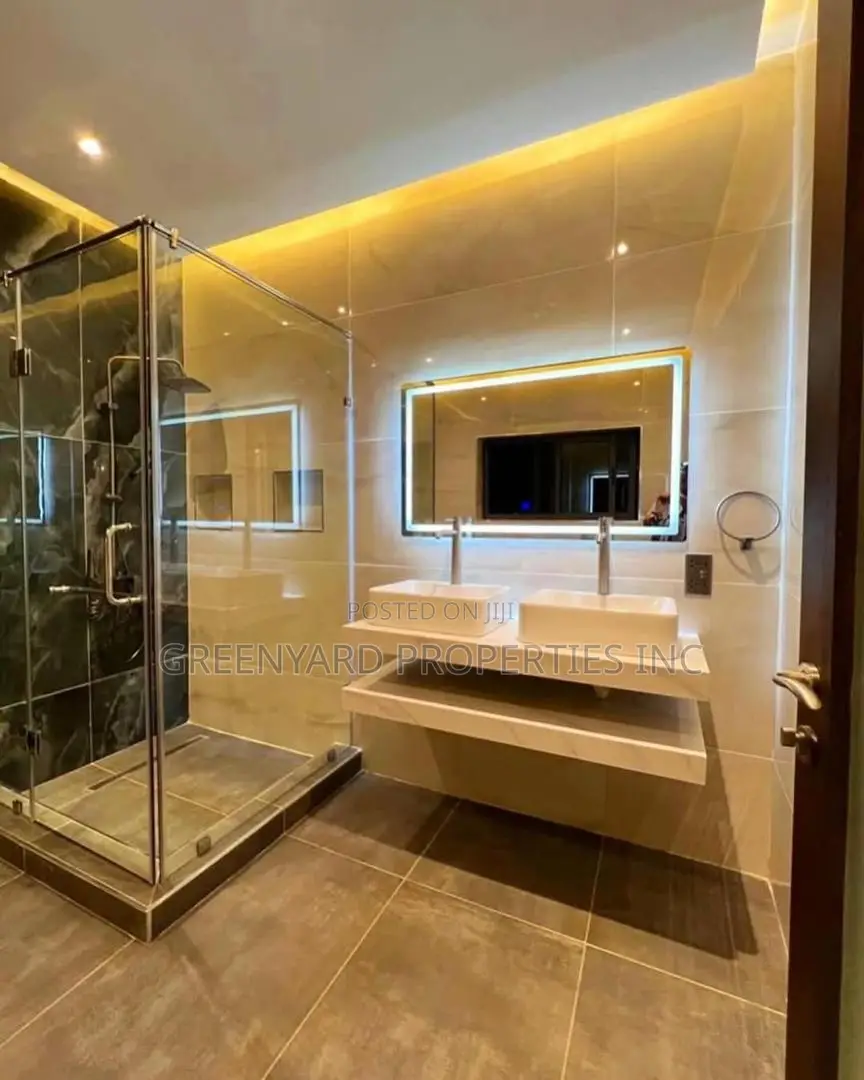 4bdrm House in Lakeside for sale