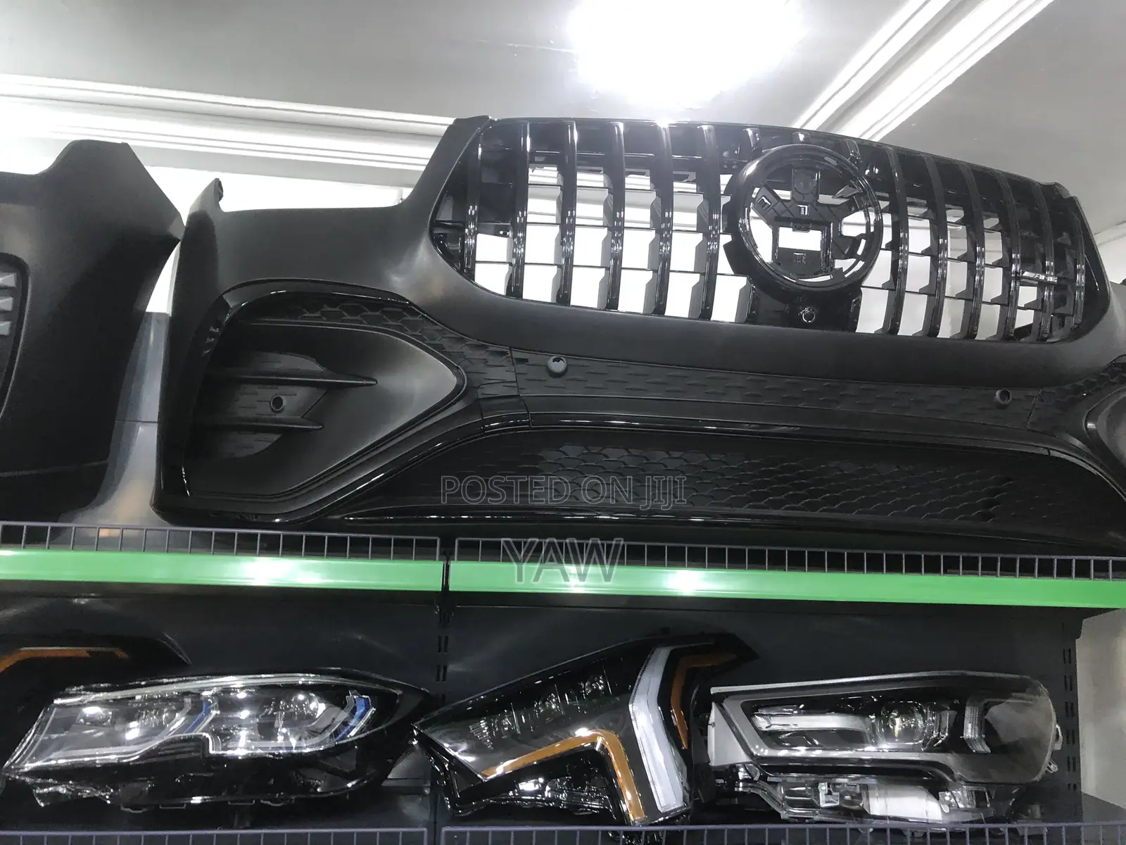 Messages, Benz Gle53 Amg 2025 Front Bumper