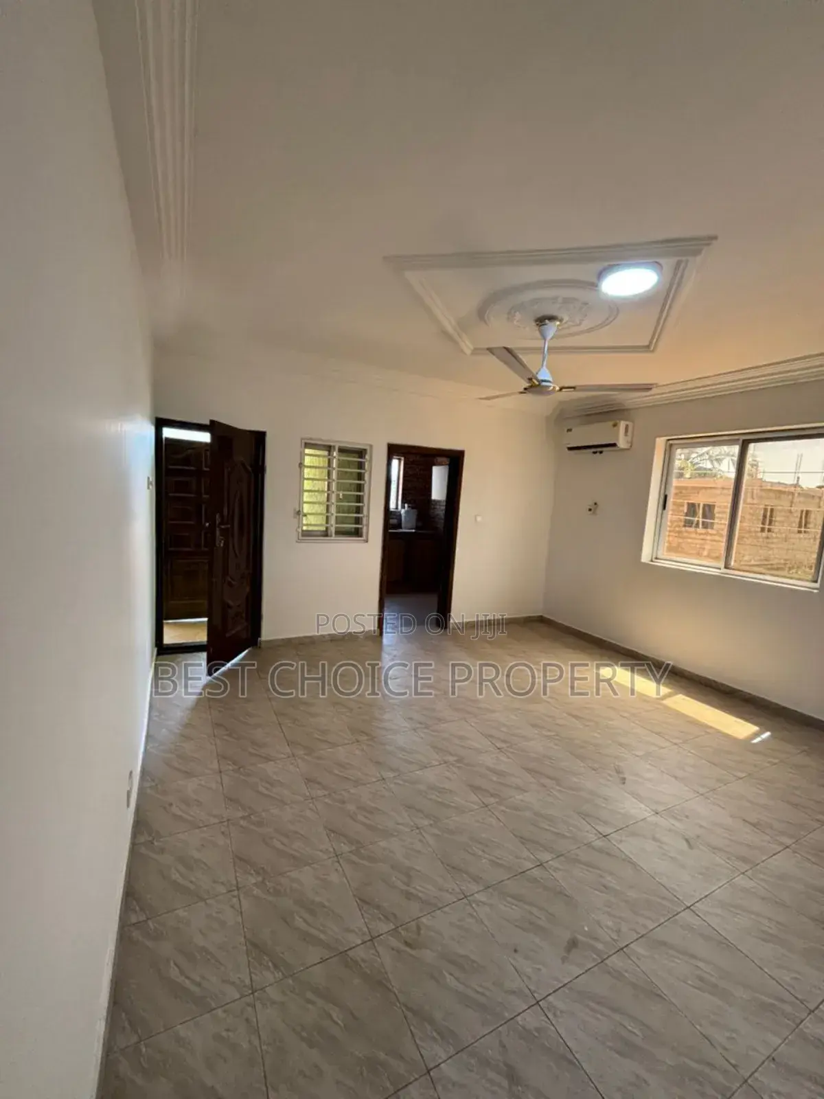 1bdrm Apartment in Lakeside for rent