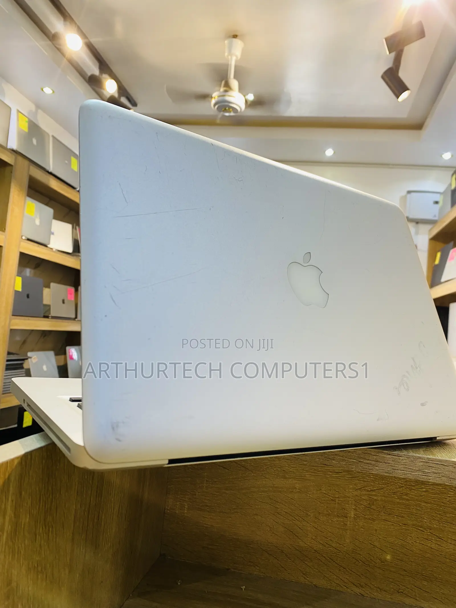Laptop Apple MacBook Pro 2012 8GB Intel Core I7 SSD 500GB