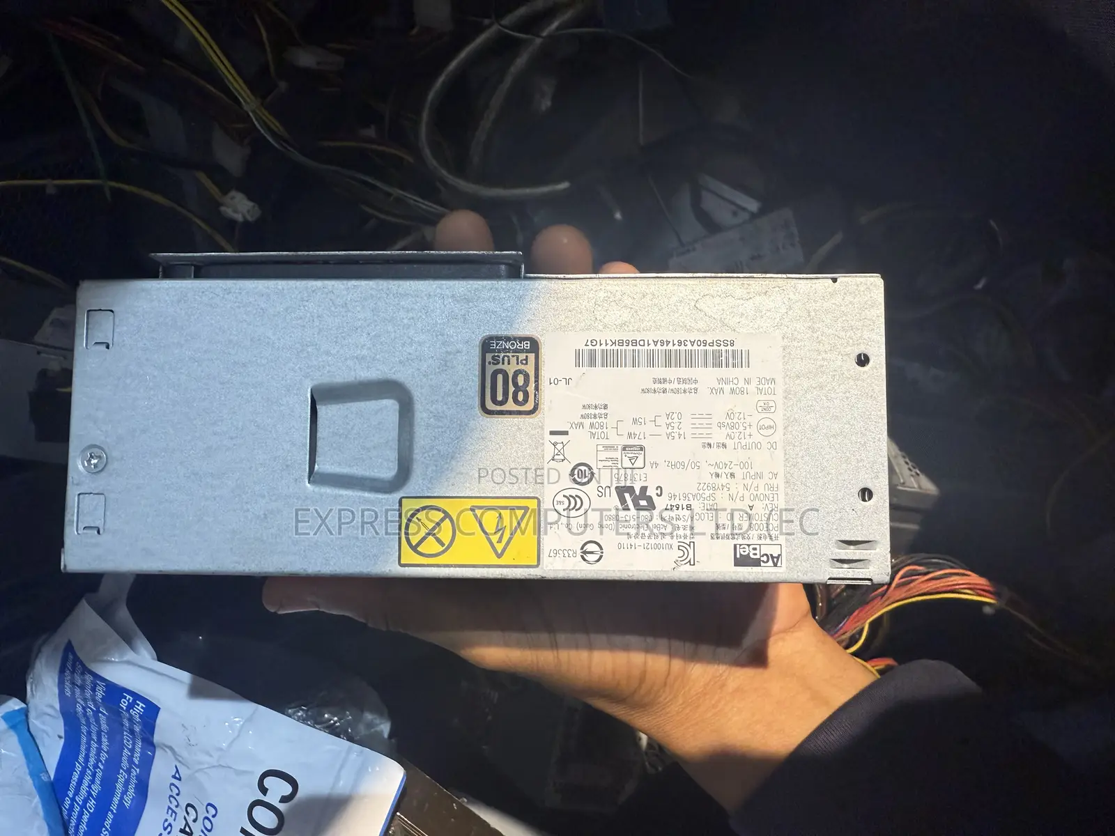 Lenovo Powerpack 8/4 Original Available From Uk in Good Condition
