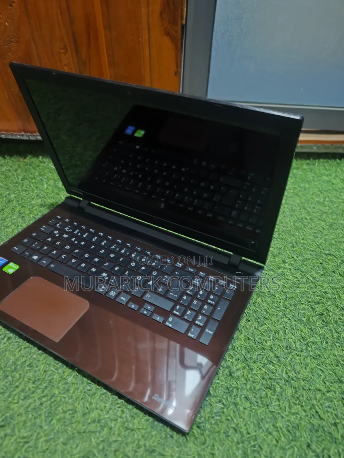Laptop Toshiba Satellite L50 16GB Intel Core i5 HDD+SSD 128GB