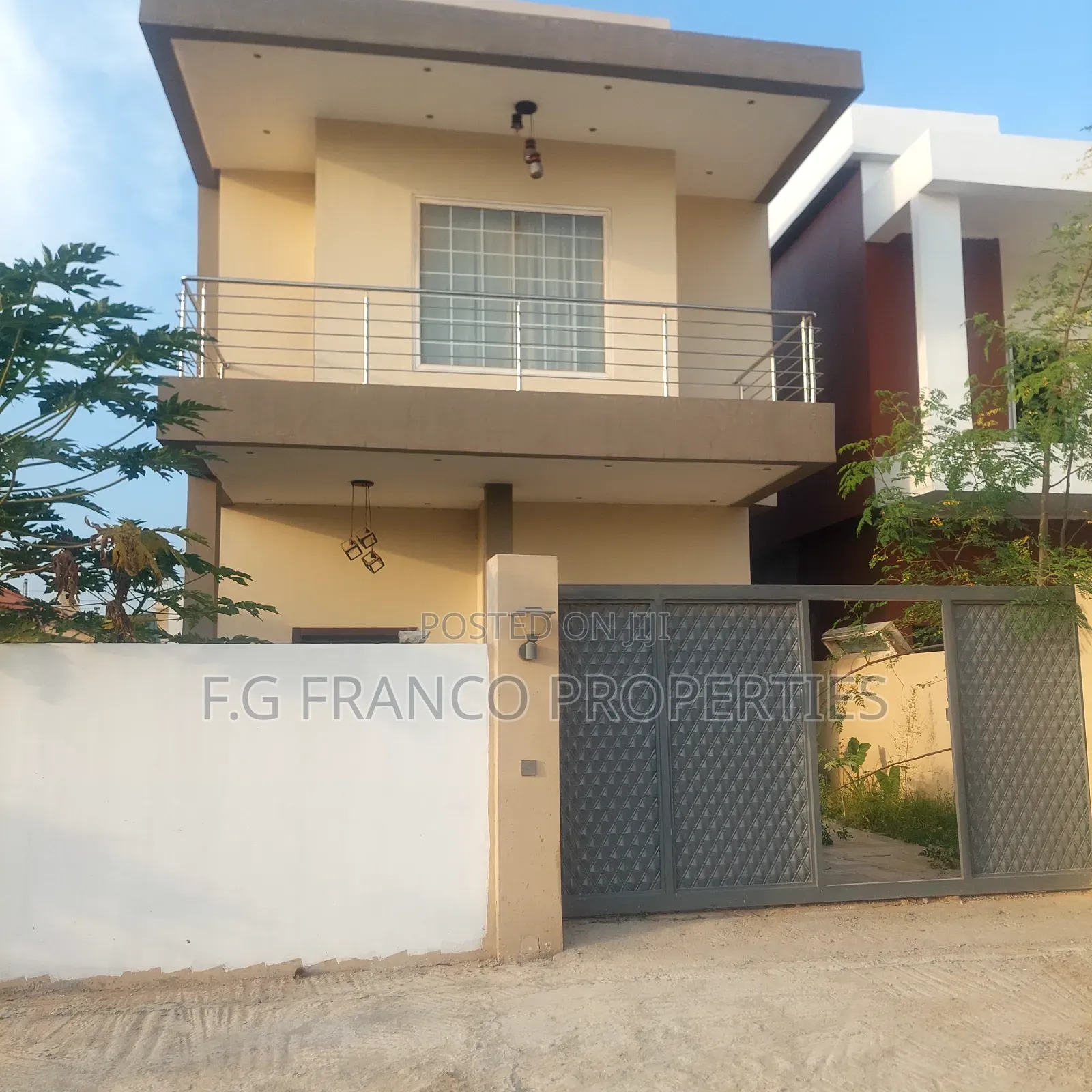 4bdrm House in K.G Franco, Spintex for sale