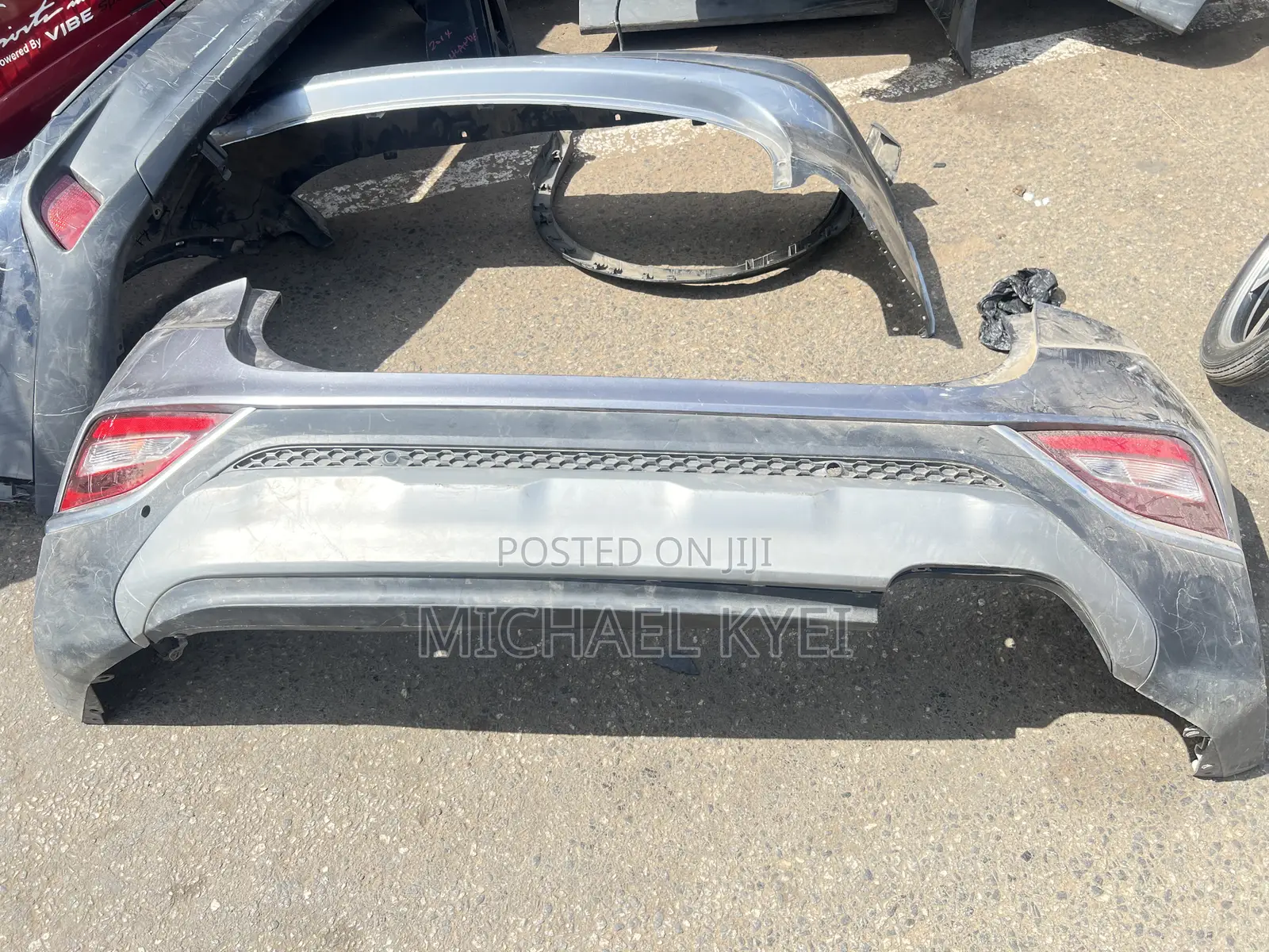 Hyundai Santa Fe 2019 Complete Back Bumper