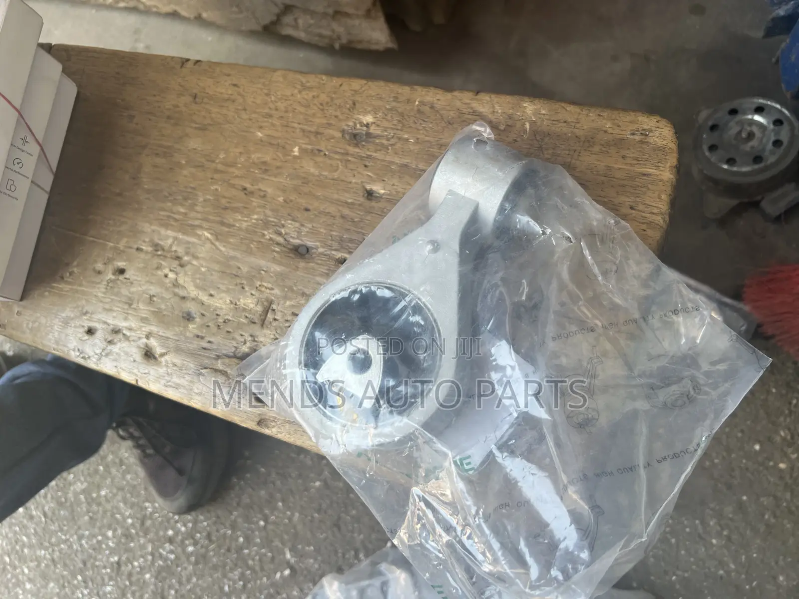 Nissan Rogue Top Engine Seat Mount