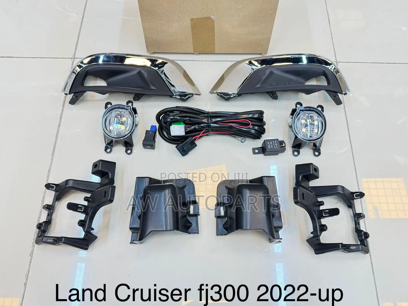 Toyota Landcruiser 300 2022-2025 Foglight Set