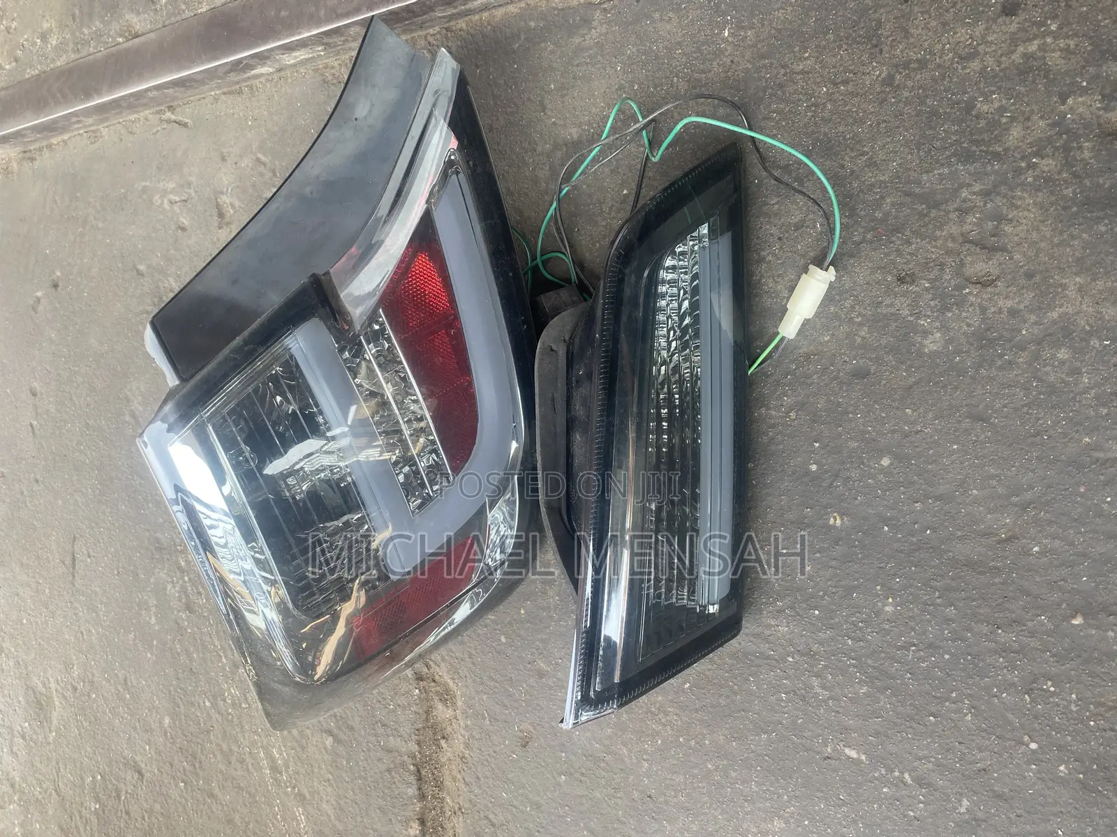 Toyota Camry Spec Tail Light
