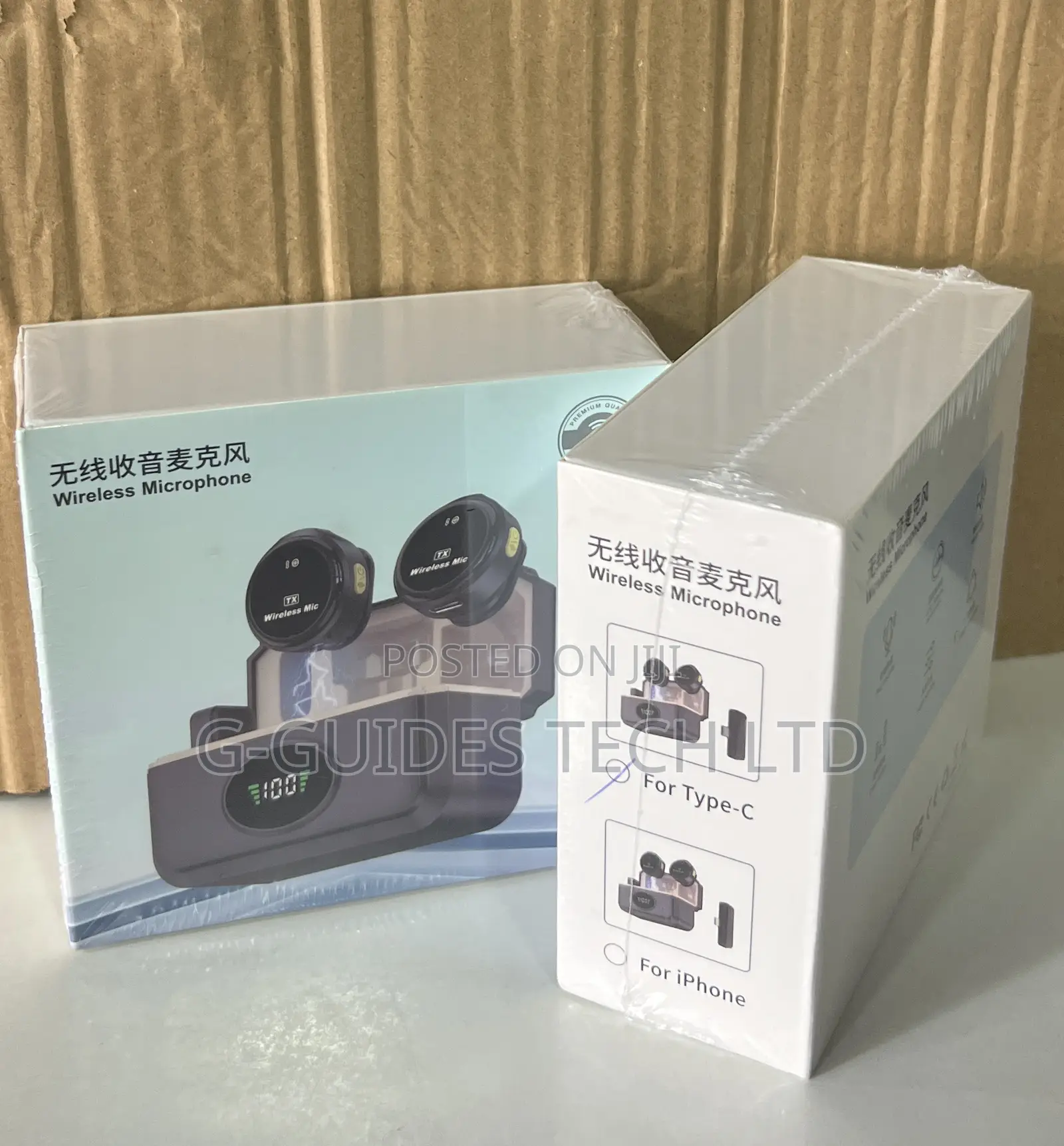 Lavalier Wireless Microphones iPhone And Type-c With A Charging Case.