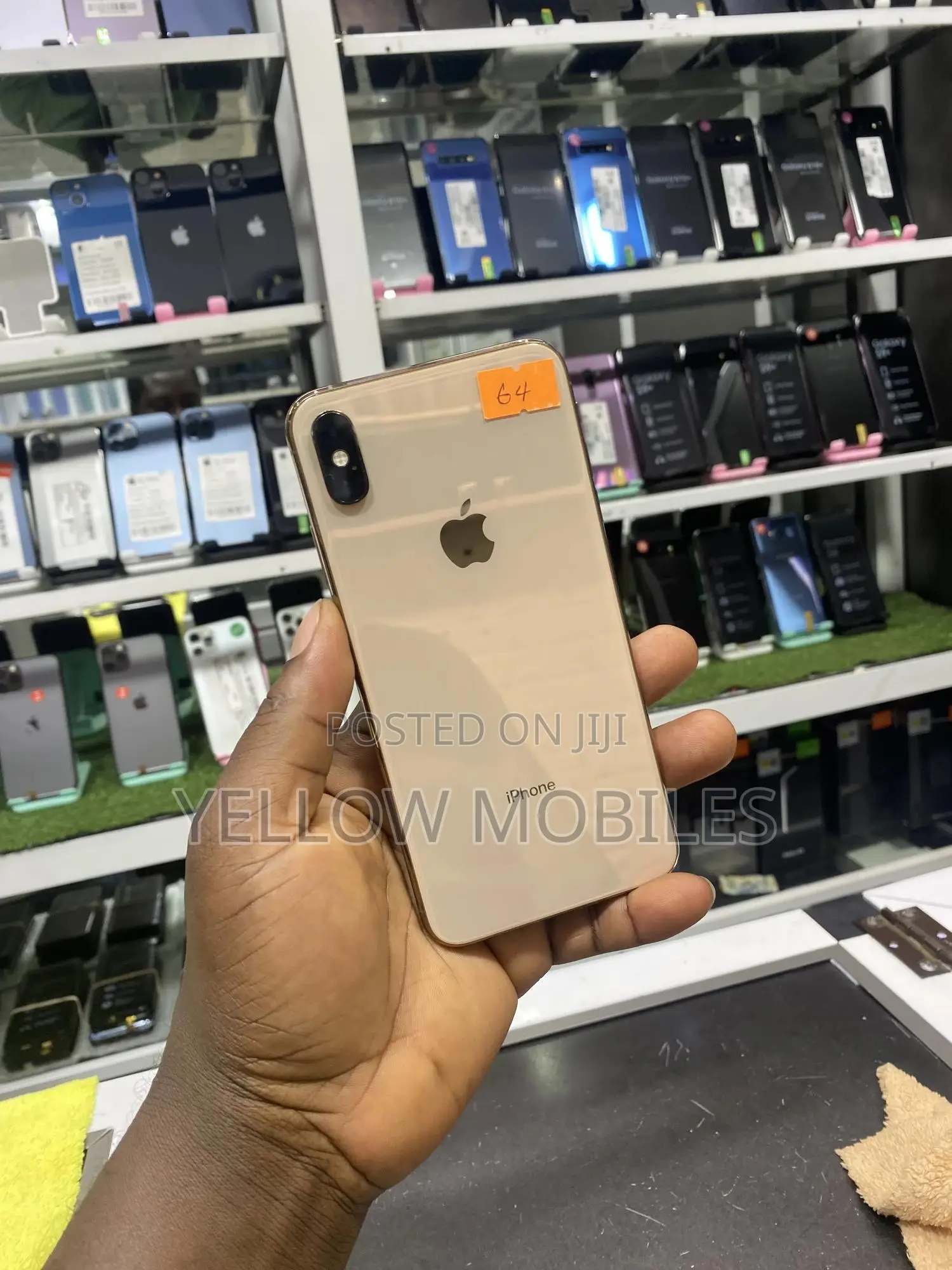 Apple iPhone XS Max 64 GB Gold