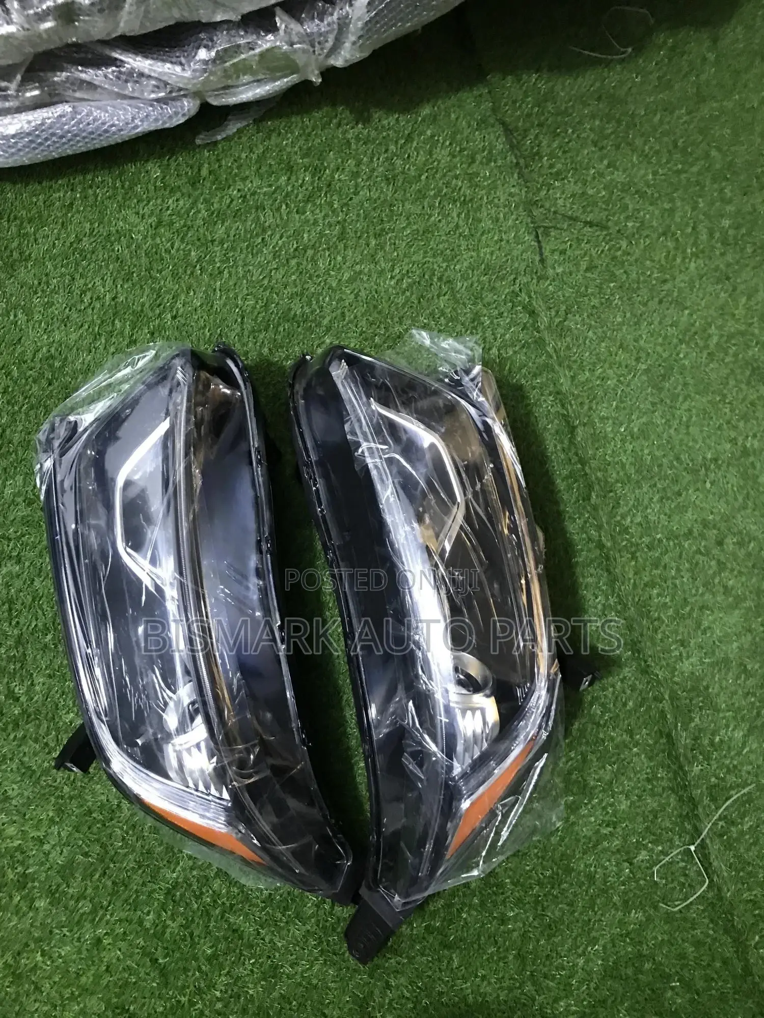 Honda CRV 2017-2018-2019-2020-2021-2022 Headlight Half Led Pair