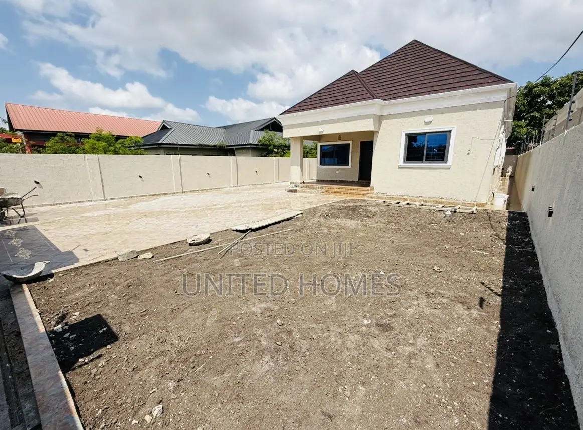 3bdrm House in Ablekuma for sale