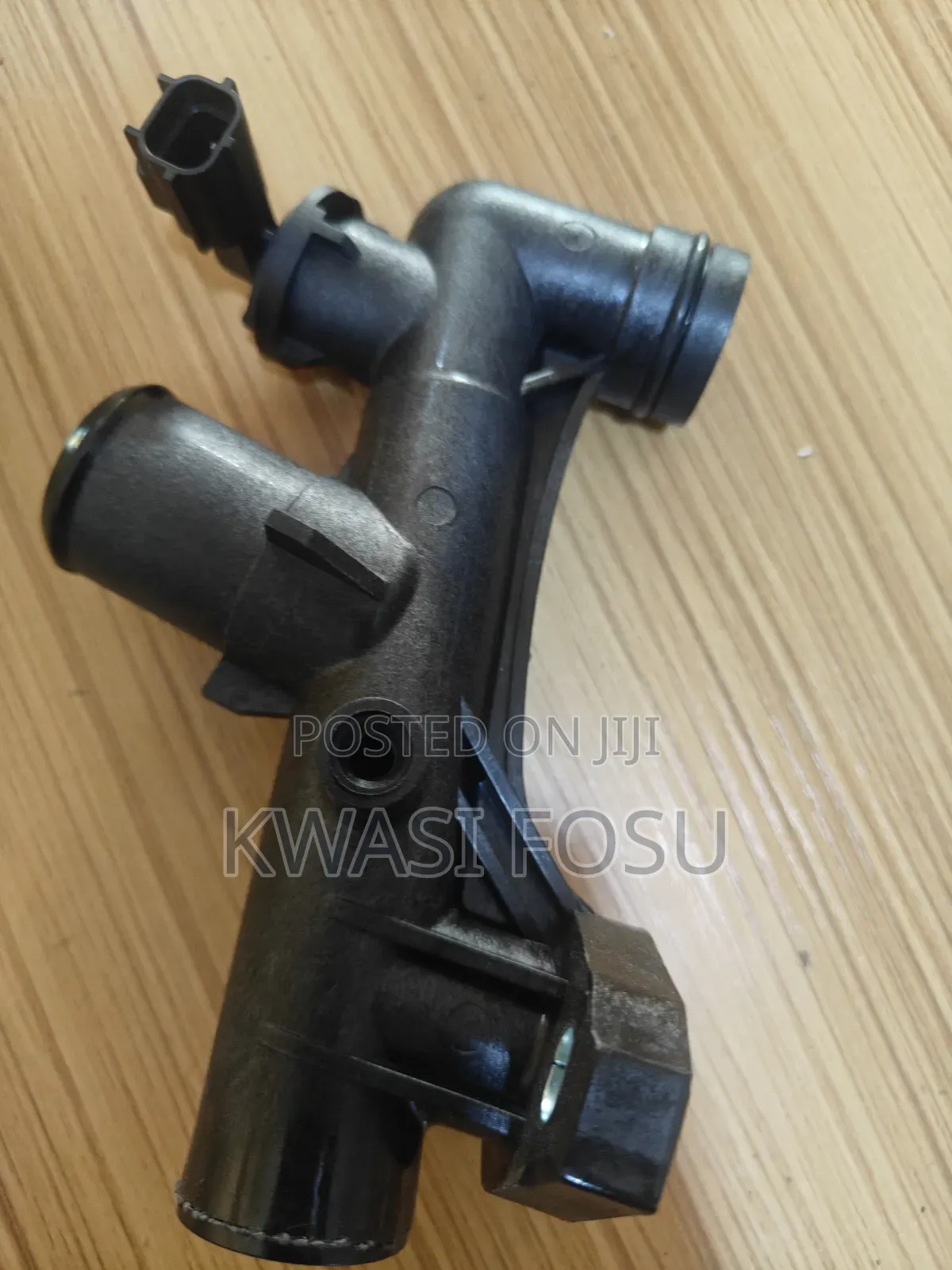Engine Coolant Water Outlet Thermostat for Mazda, Escape, Tribute