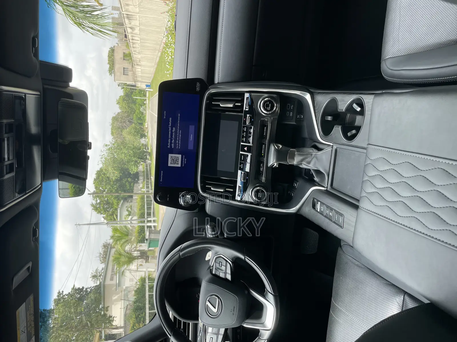Lexus LX 600 2023 Gray