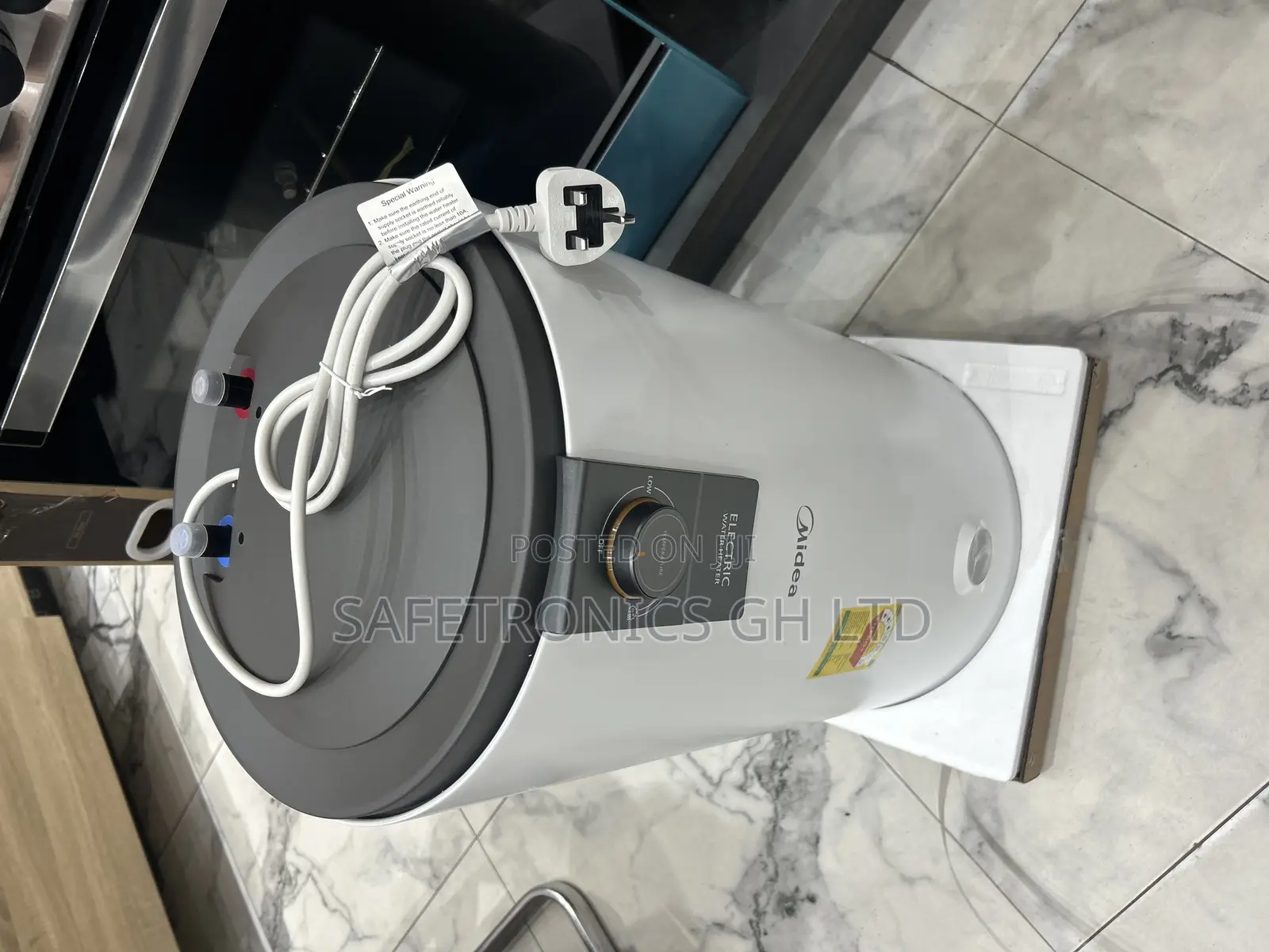 Midea Waterproof 30 Liters White Water Heater Electric Midea