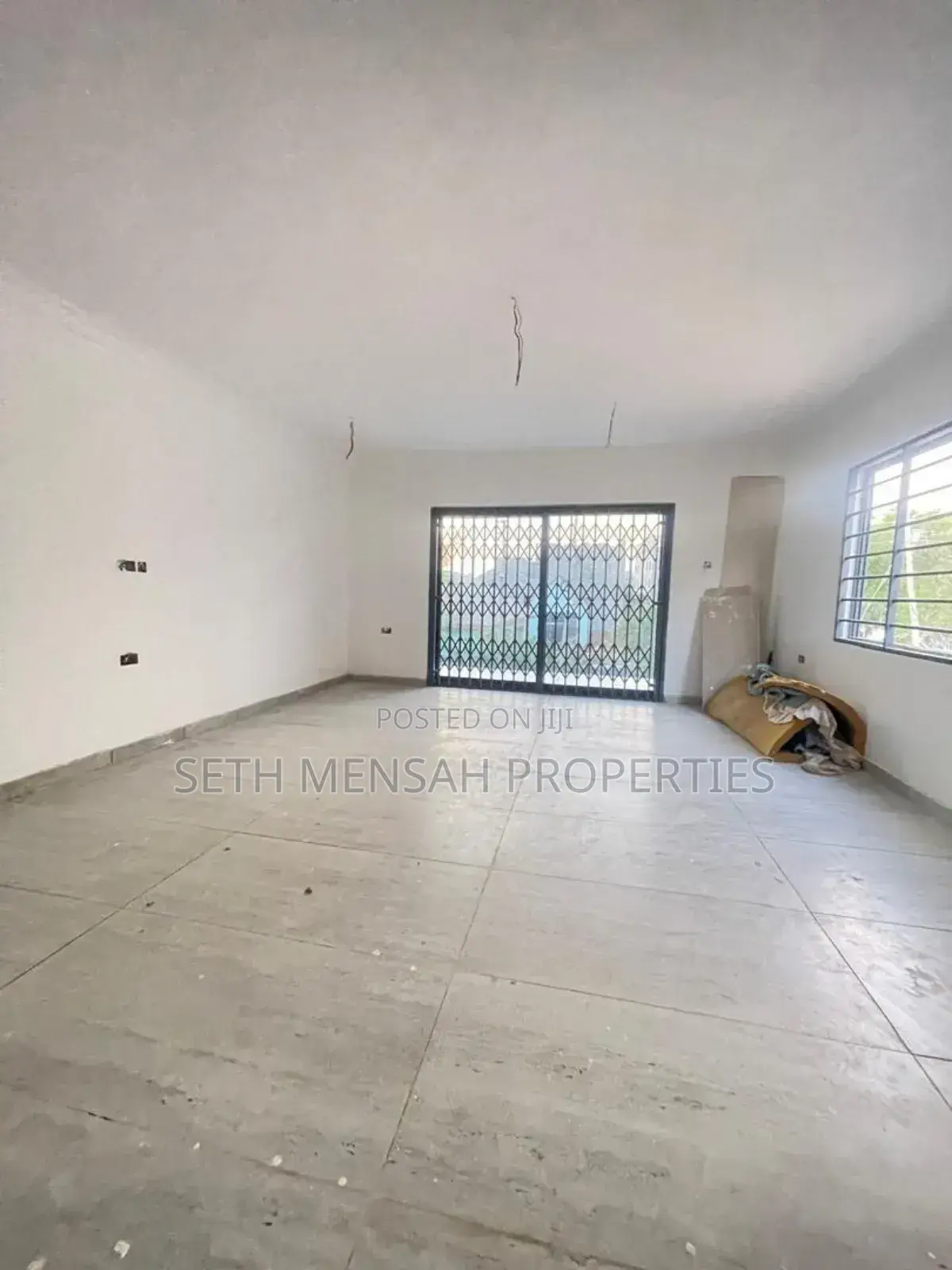4bdrm House in Ashaley Botwe for sale