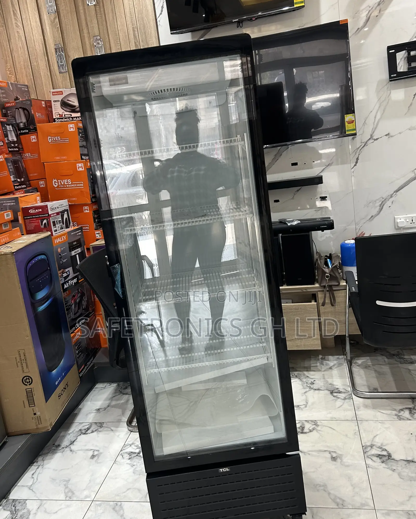 Authentic New TCL Glass 1 Door Display Fridge F305scb