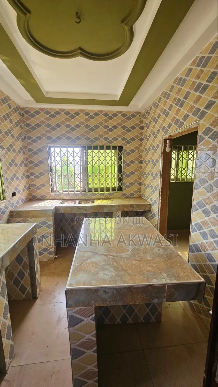 2bdrm Apartment in Lashibi Drc, Sakumono for rent