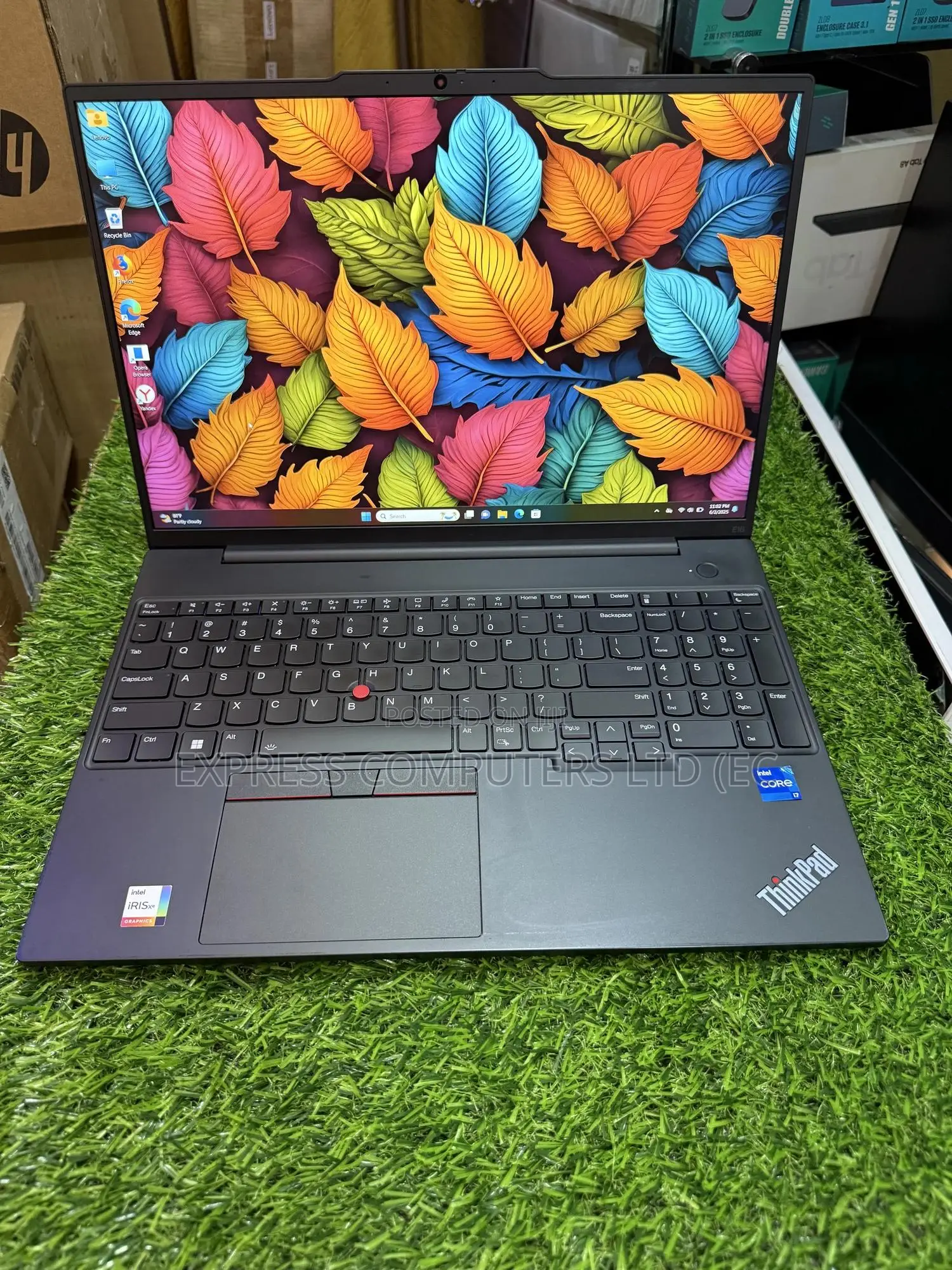 Laptop Lenovo ThinkPad E16 G1 16GB Intel Core i7 SSD 512GB
