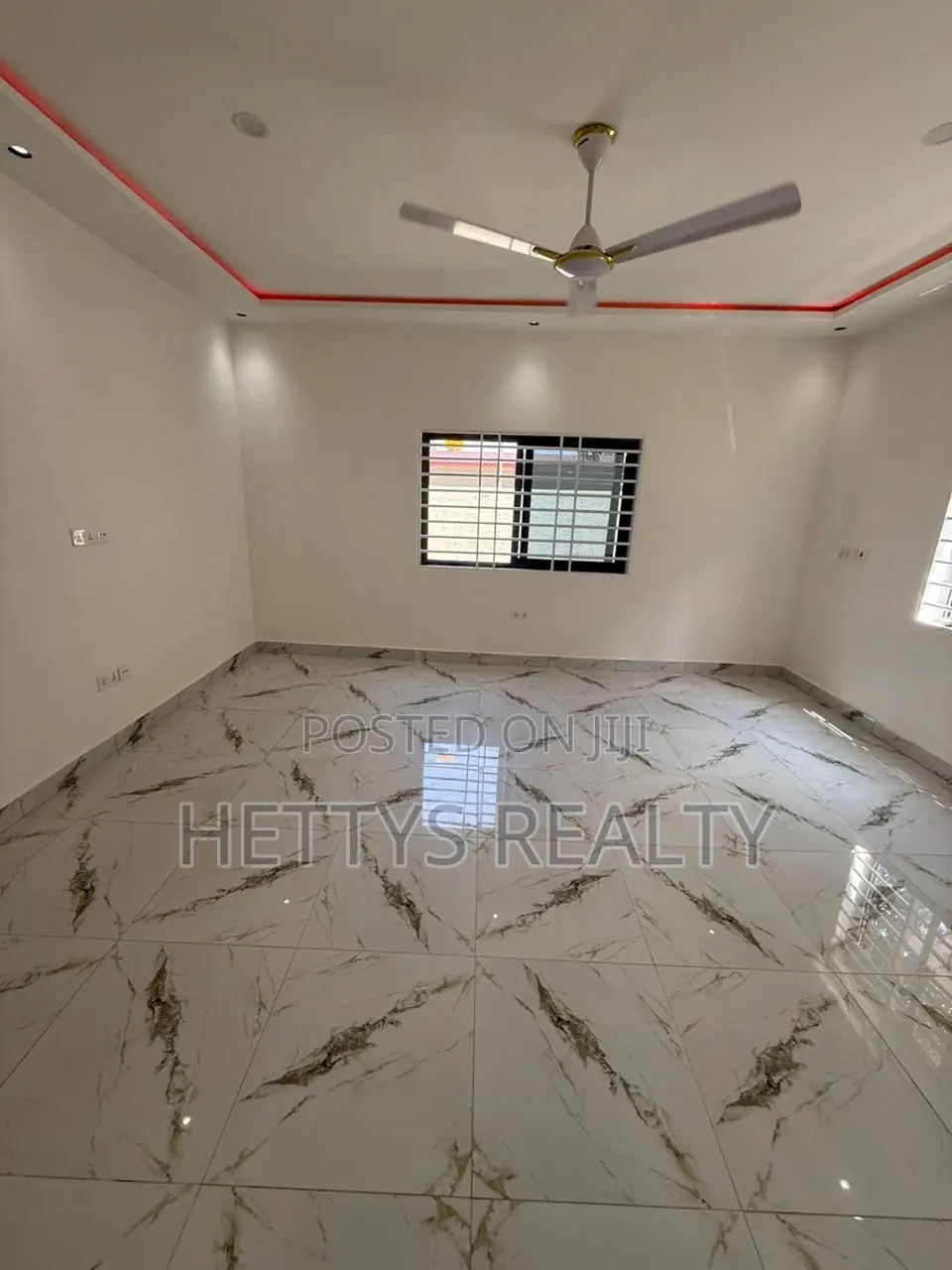 3bdrm House in Ablekuma for sale