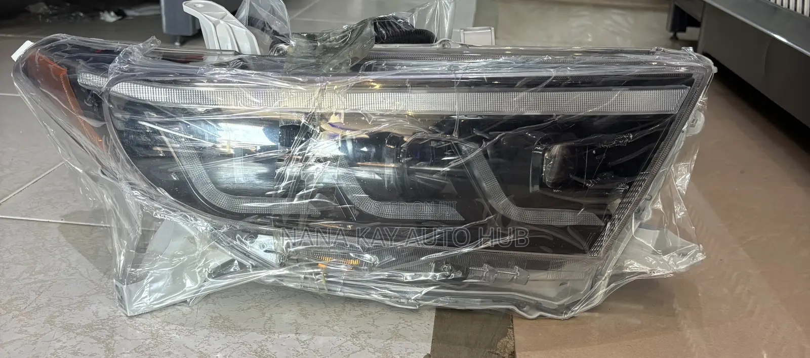 Toyota Highlander 2012 -2013 Spec Headlight Pair