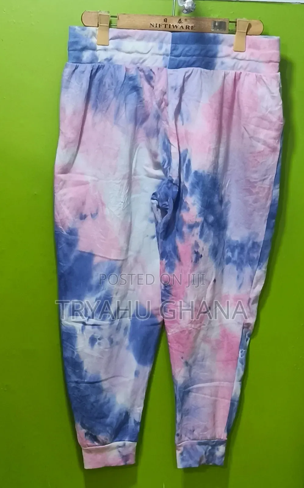 Quality Second-hand Joggers – Stylish, Soft & Affordable Ghana
Nearby