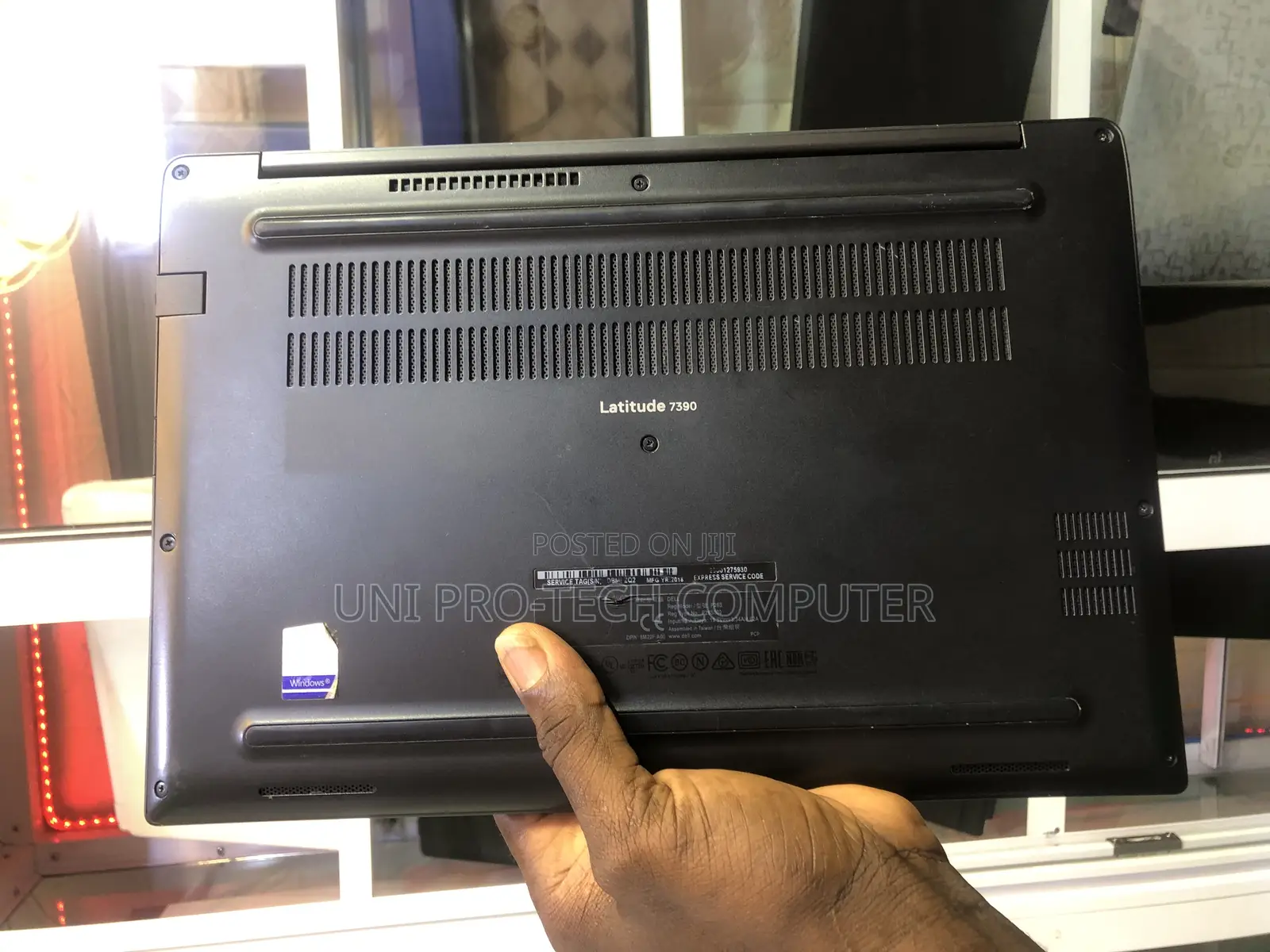 Laptop Dell Latitude 7390 8GB Intel Core I7 SSD 256GB