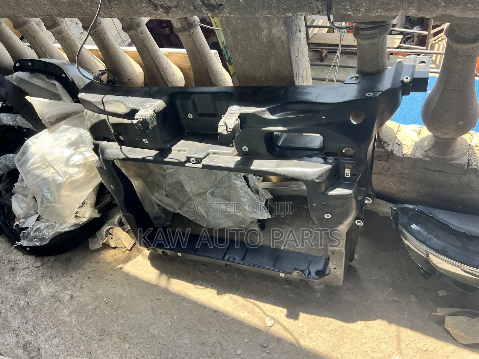 2014,2015,2026,2017,2018,2019,2020 Radiator Support For Ford Explorer