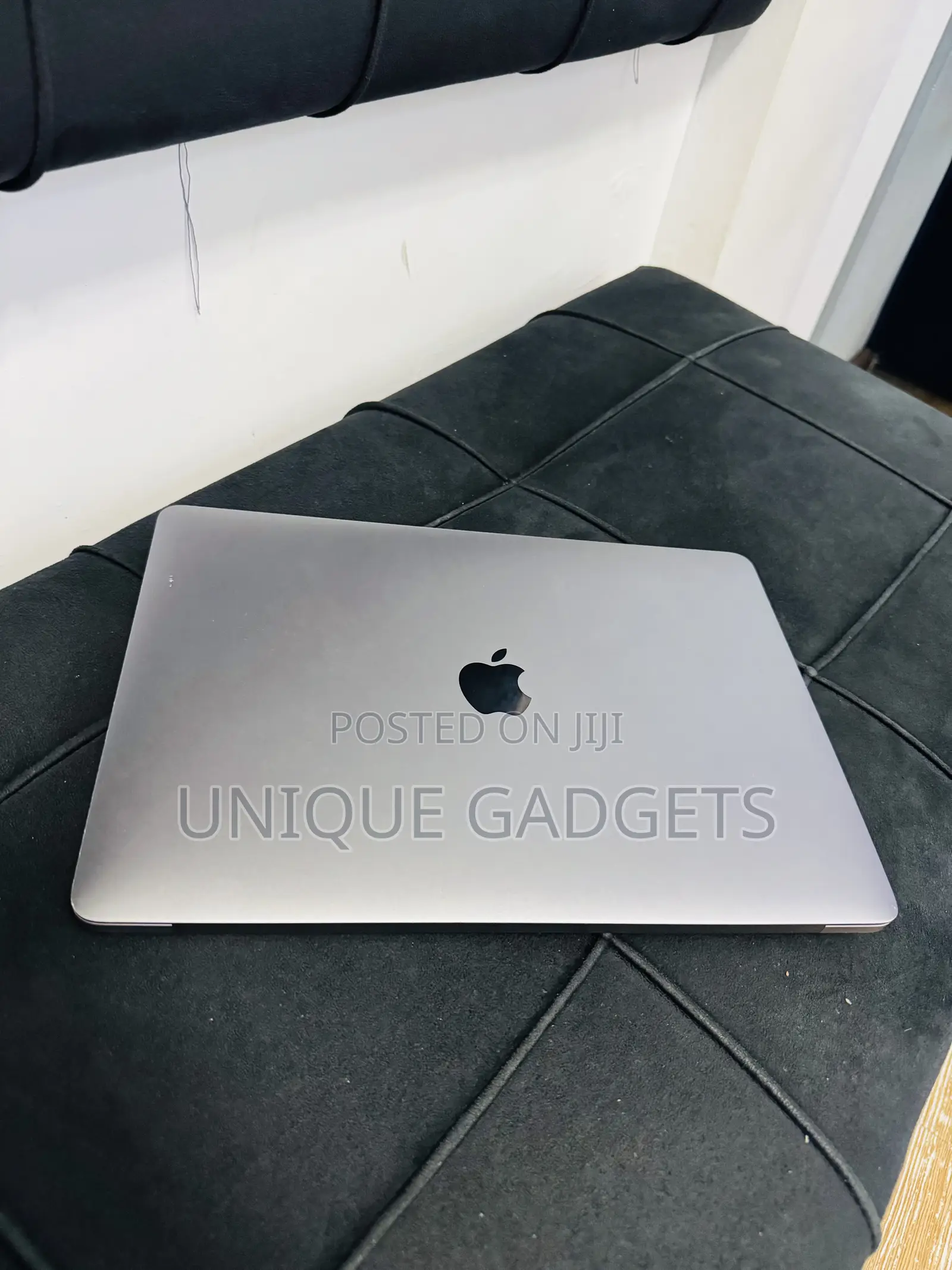 Laptop Apple MacBook Pro 2020 16GB Intel Core I5 SSD 512GB
