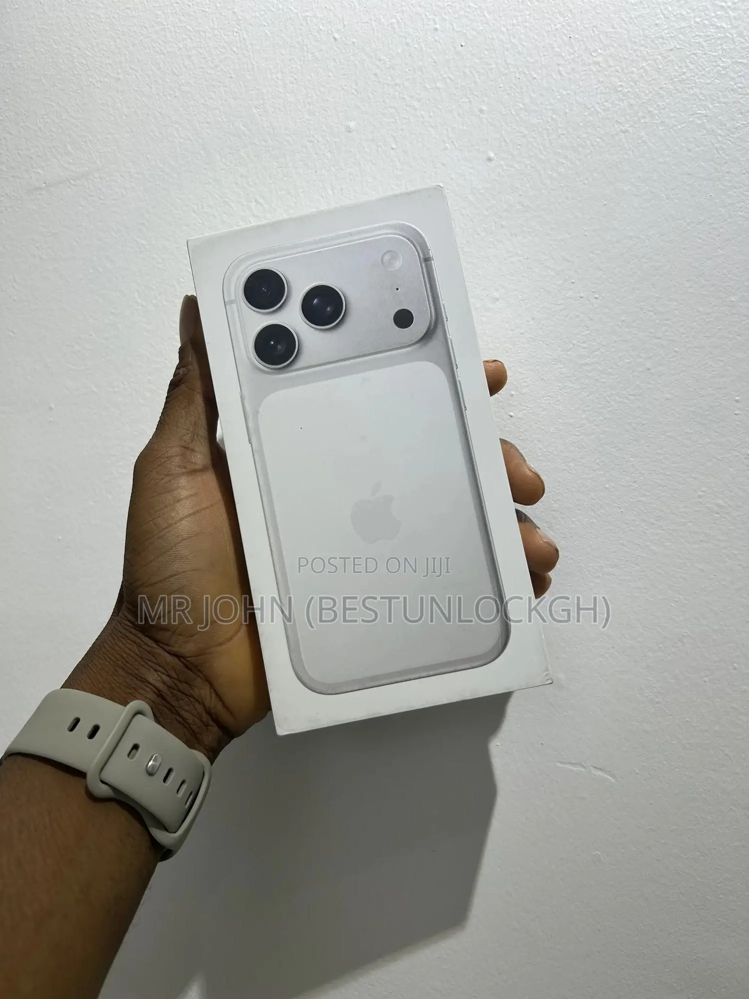 New Apple iPhone 17 Pro 256 GB Silver