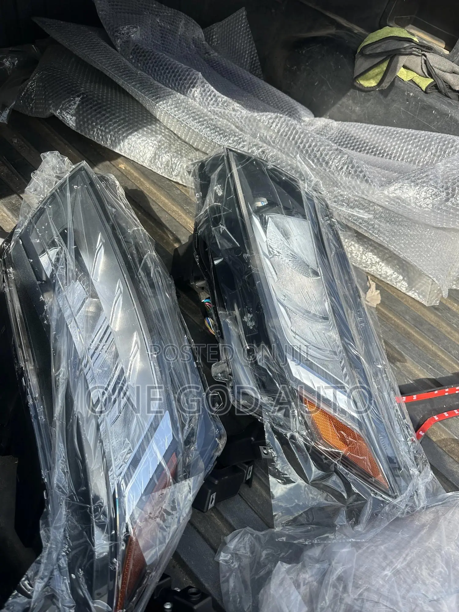 Mitsubishi Outlander Headlights 2020,2021,2022,2023