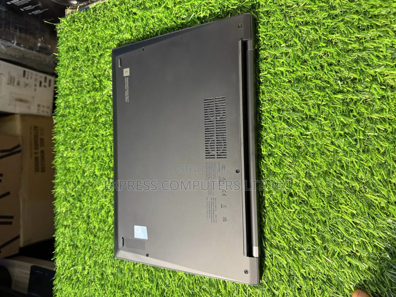 Laptop Lenovo ThinkPad X1 Carbon Gen11 16GB Intel Core I7 SSD 1T