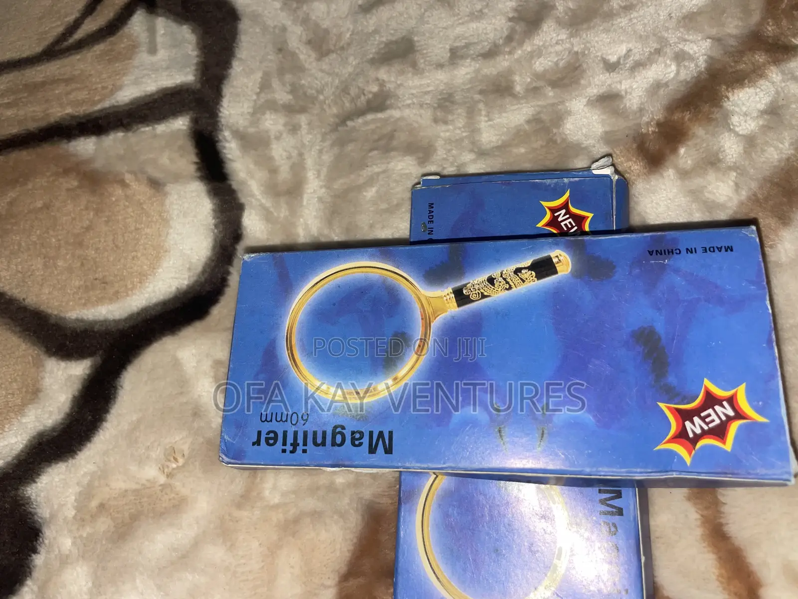 Magnifying Glasses For Old And Young