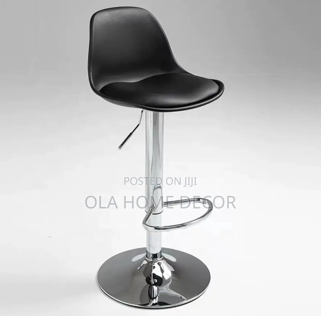 Bar Chair / Stool