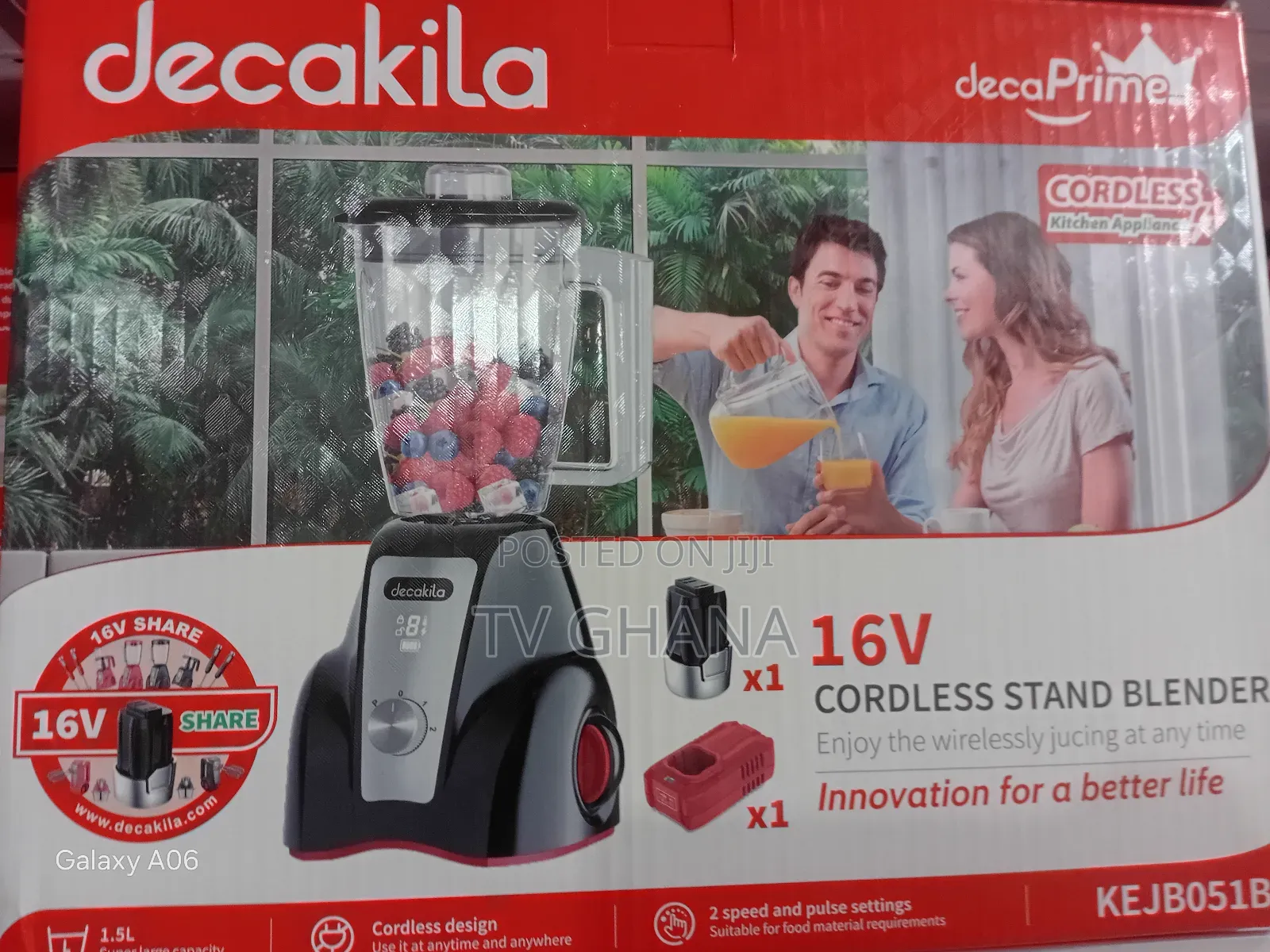 **Decakila 1.6v Portable Blender – Smoothies on the Go!**