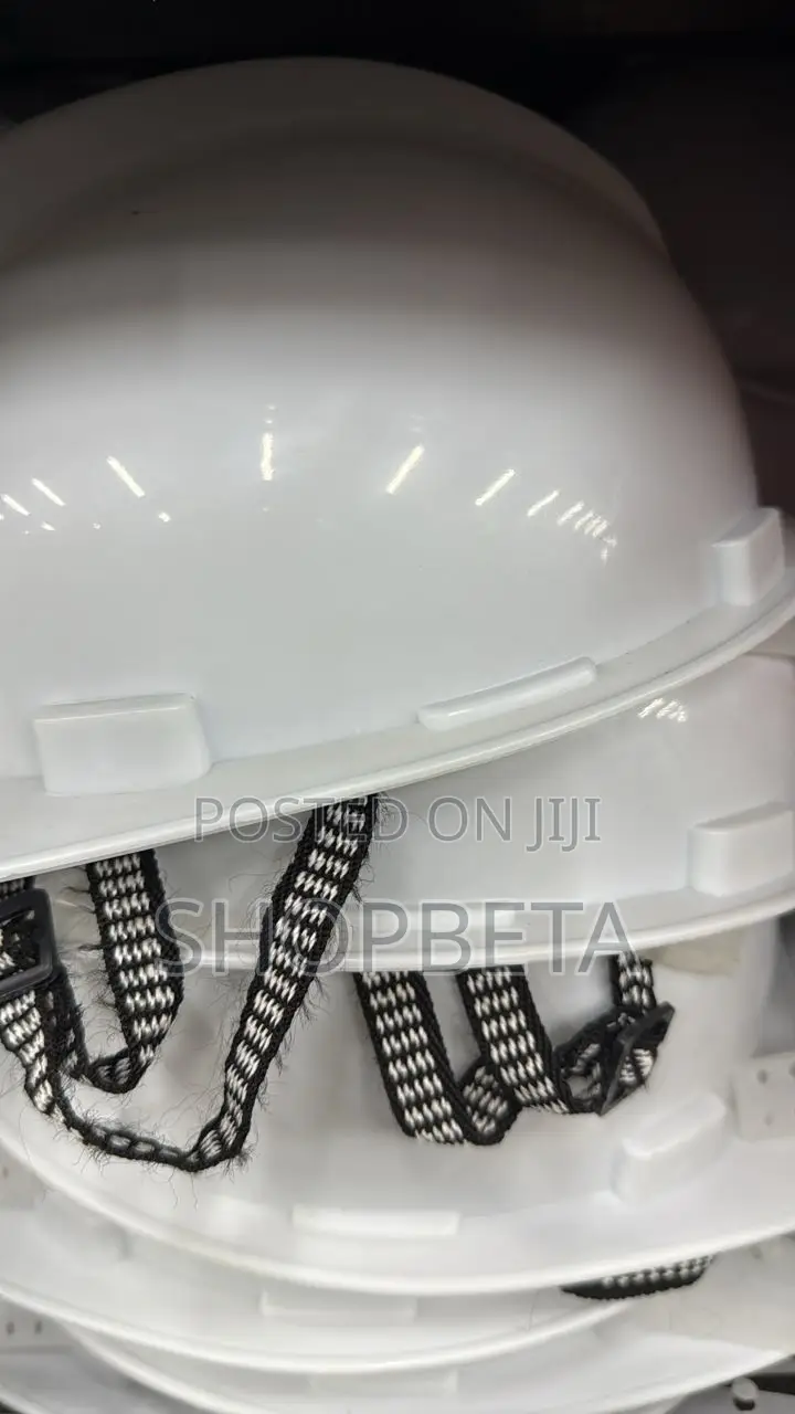 Safety Helmet – Reliable Head Protection