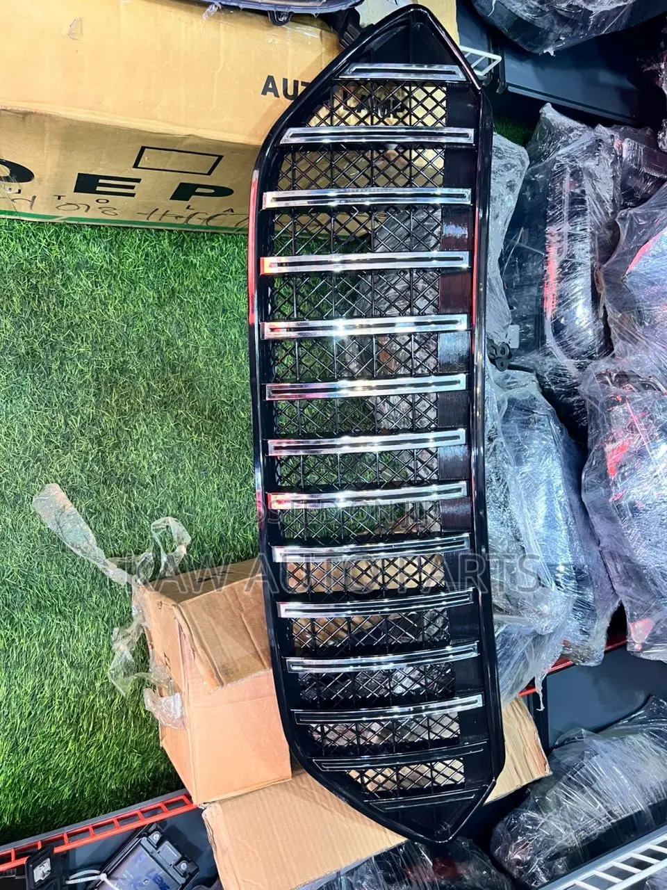 2017,2018,2019 Front Grille For Hyundai Santafe