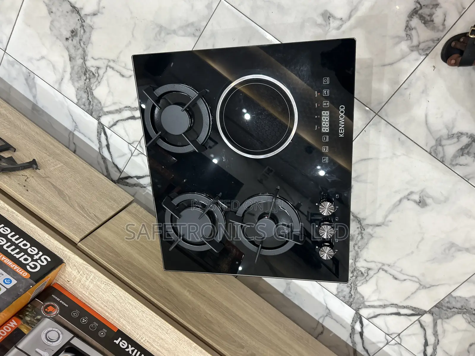Unique in-Built Kenwood 60cm 3+1 Electric Gas Cooker